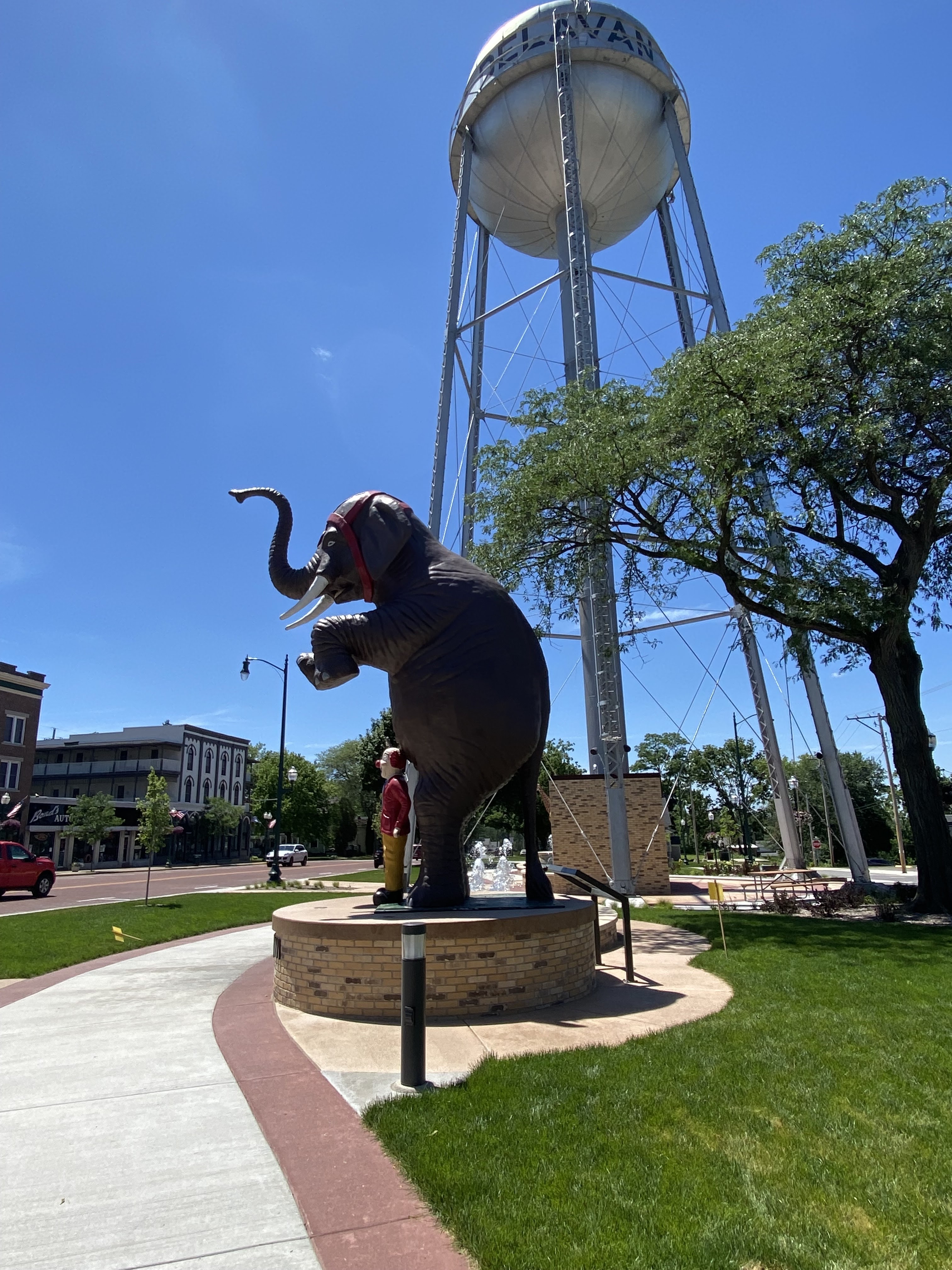 Delavan's Circus Colony