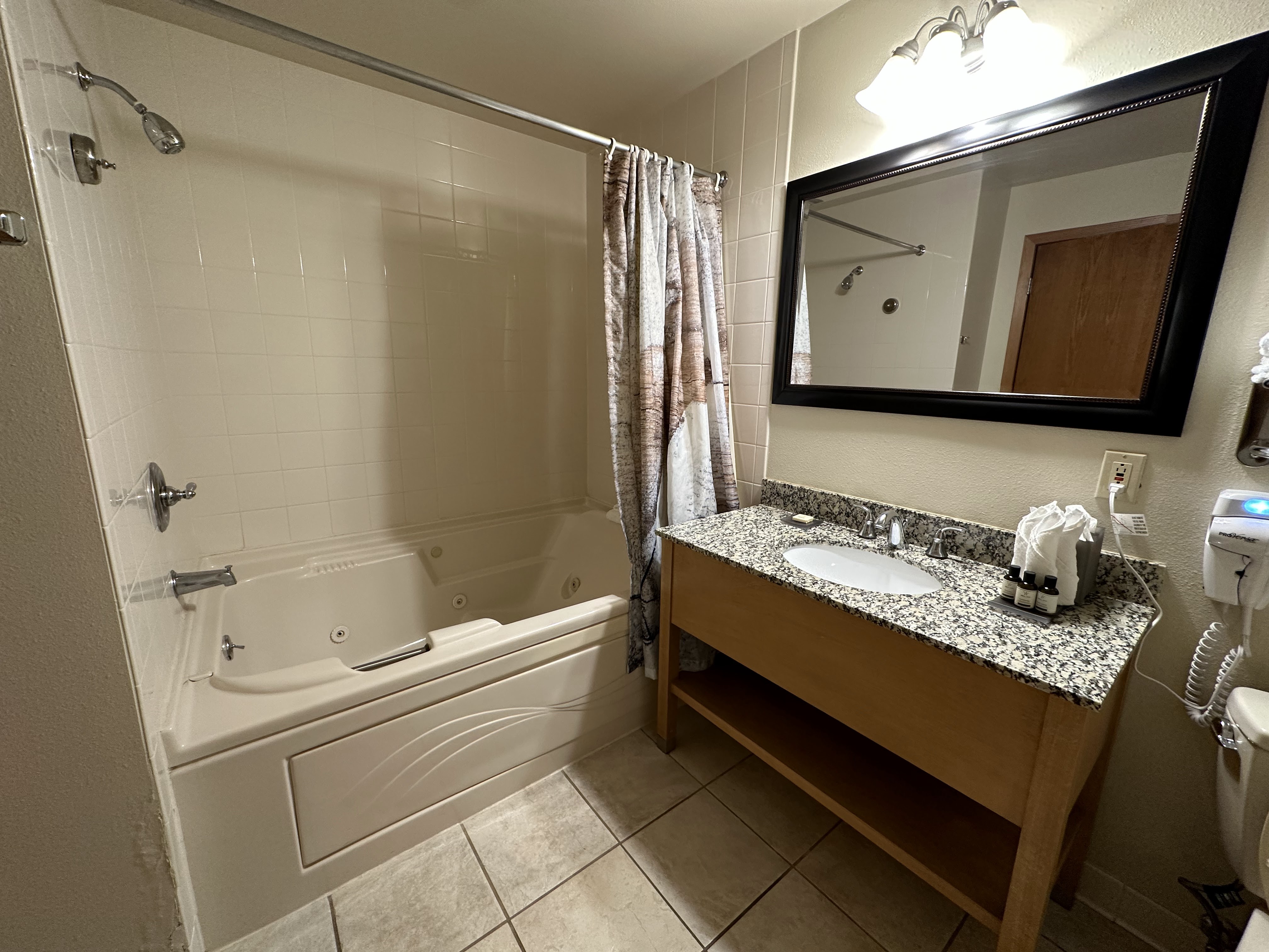 Timber Ridge Lodge & Waterpark photo 6