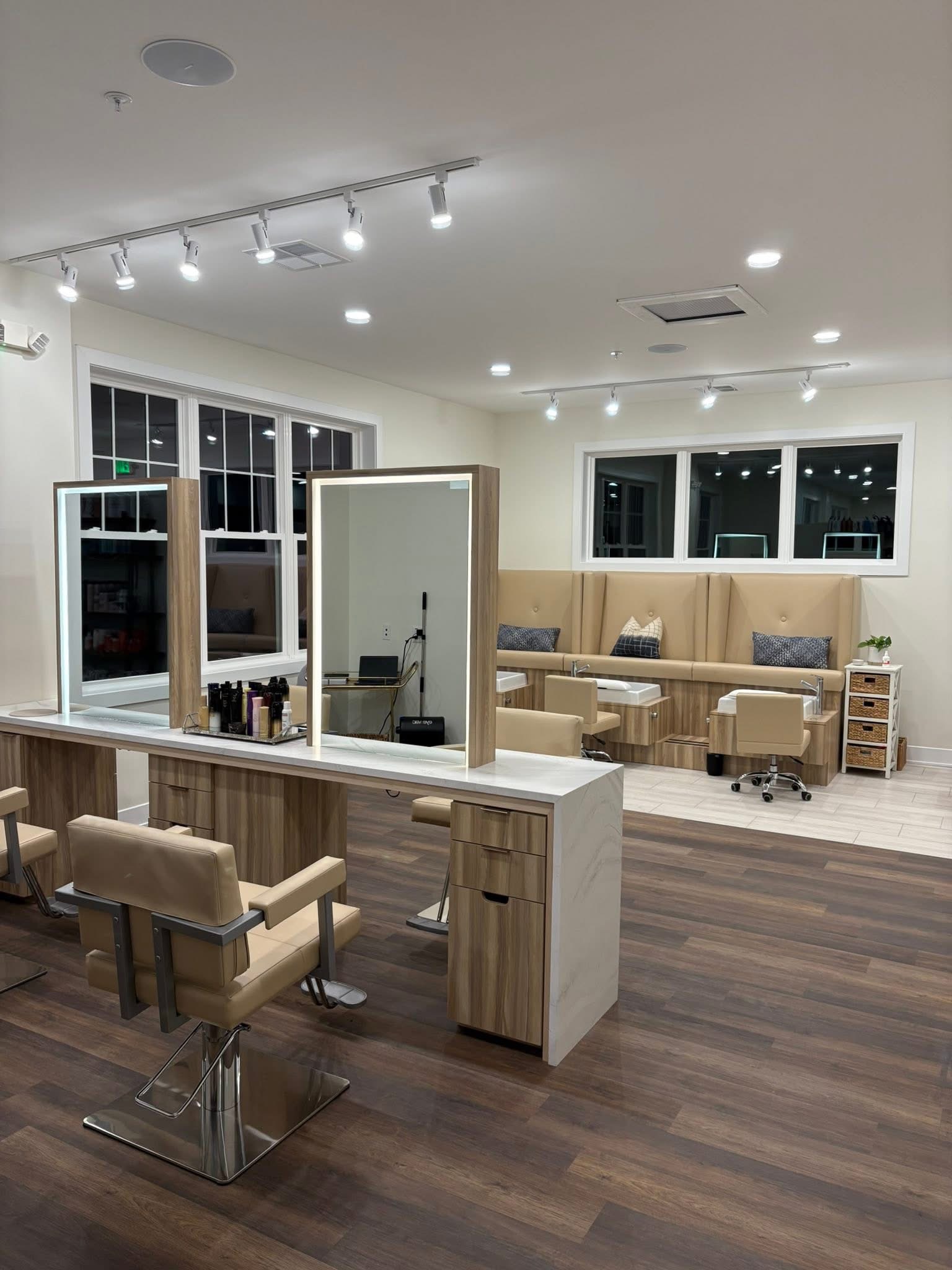Clear Waters Salon & Day Spa photo 3