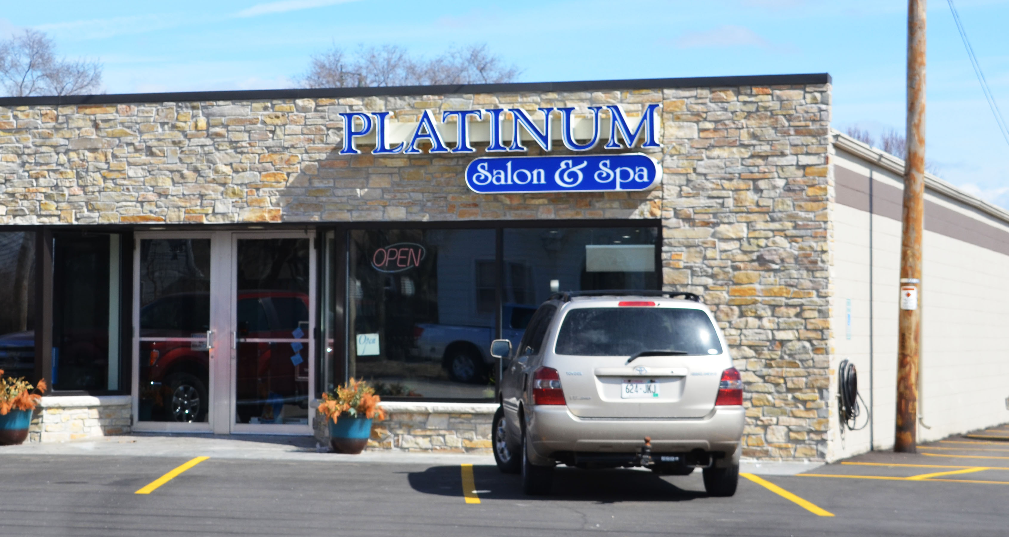 Platinum Salon & Spa photo 3