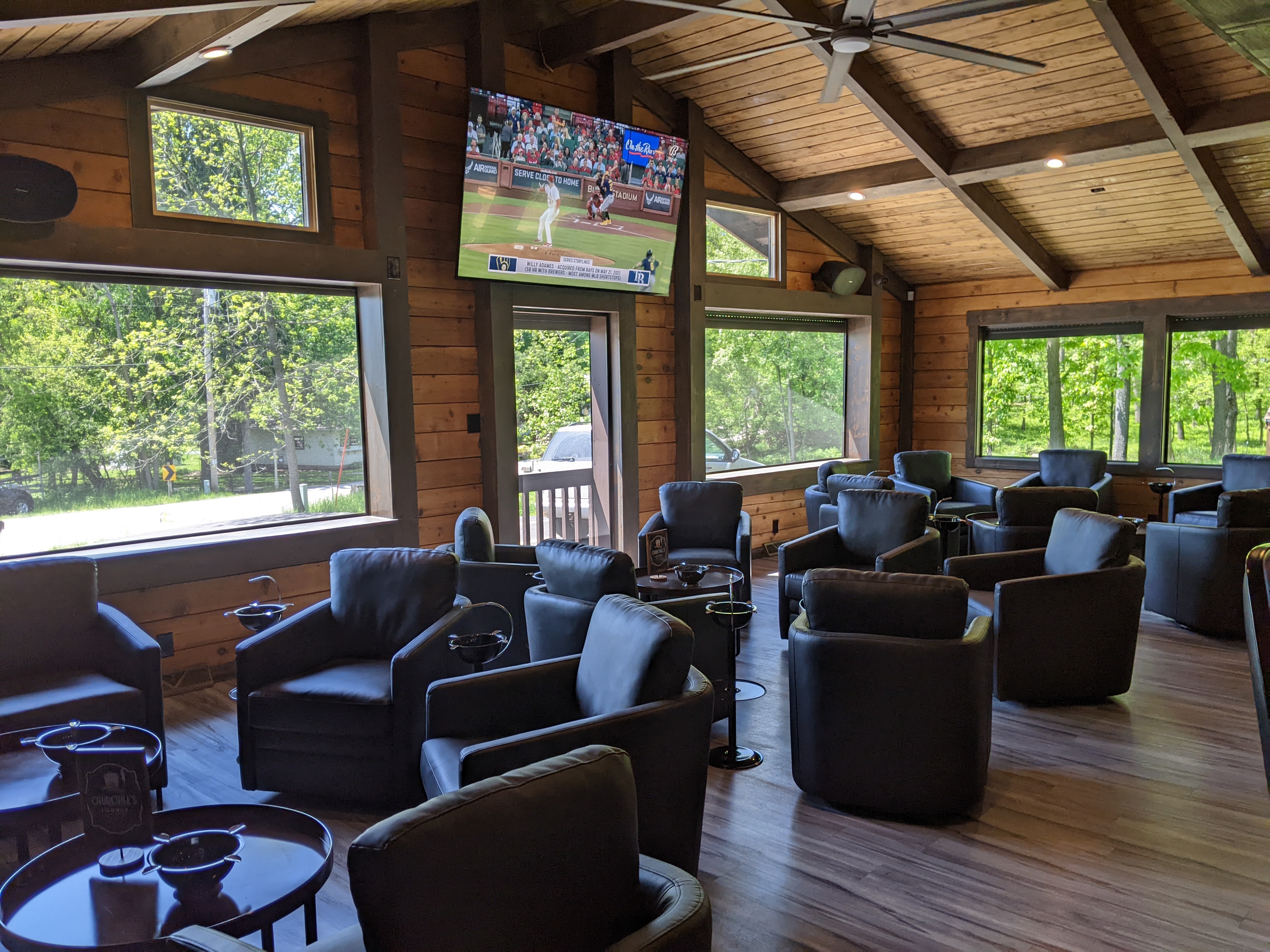 Churchill's Lounge photo 2