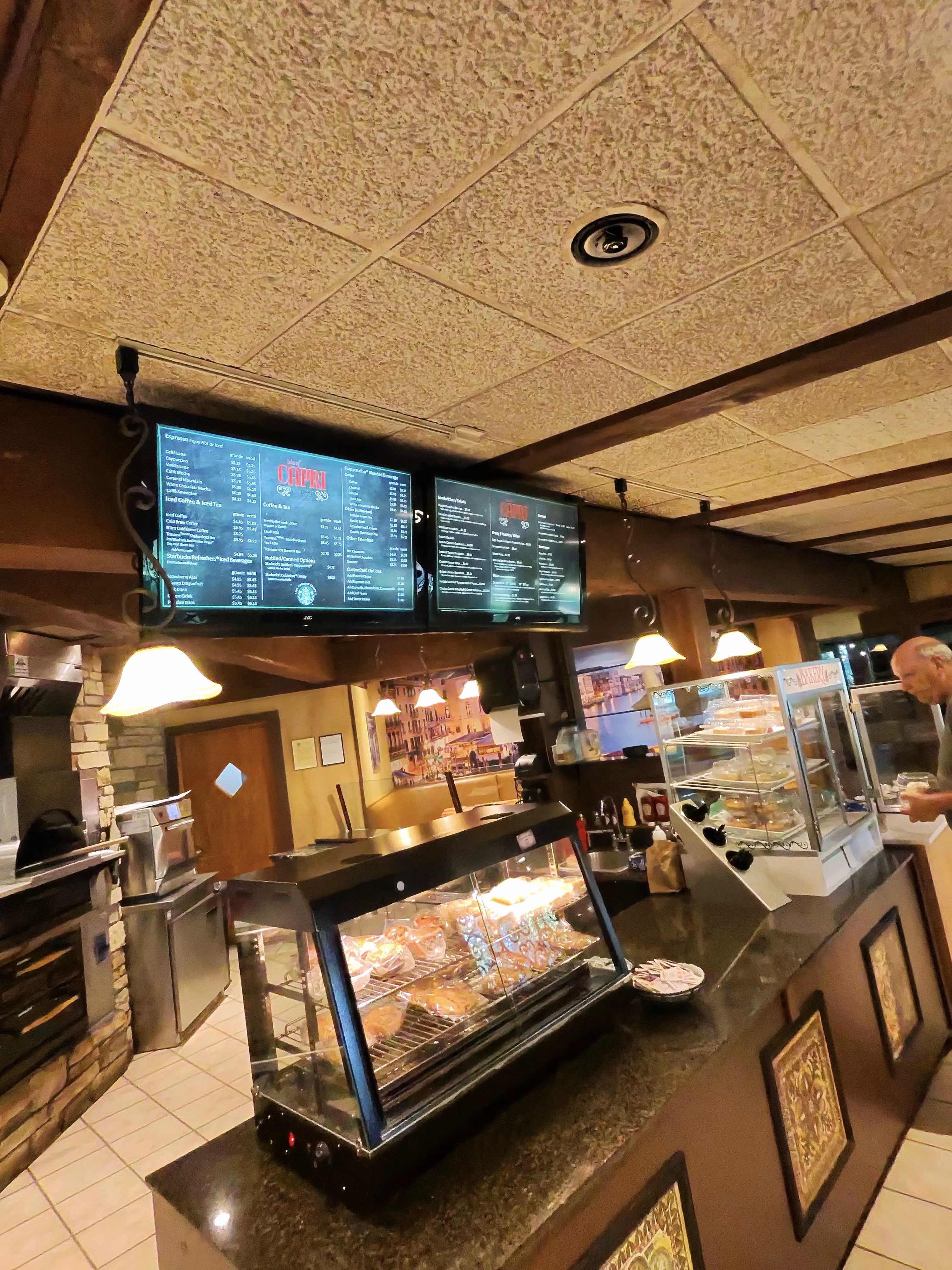 Isle of Capri Café photo 4