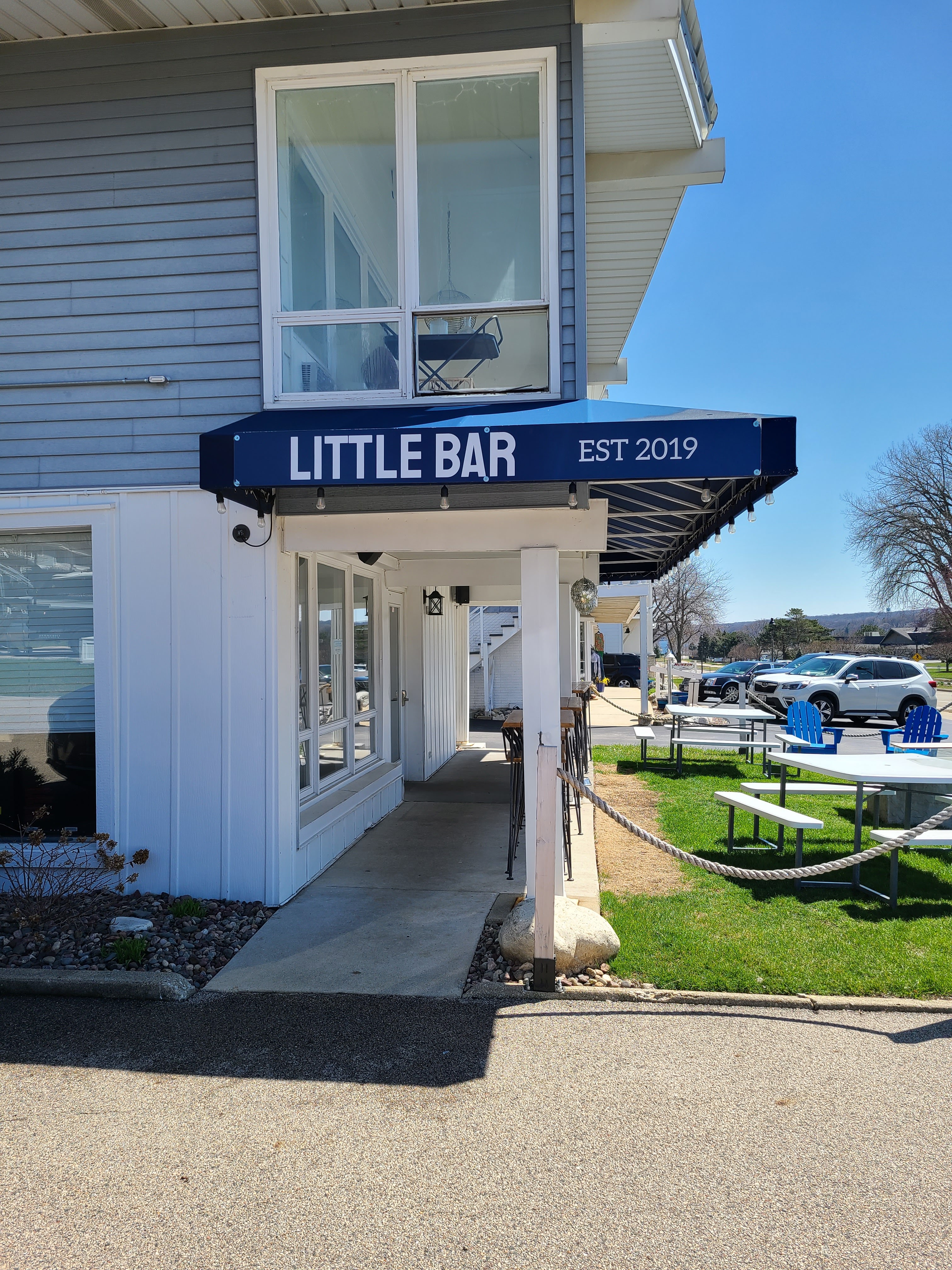 Little Bar photo 2