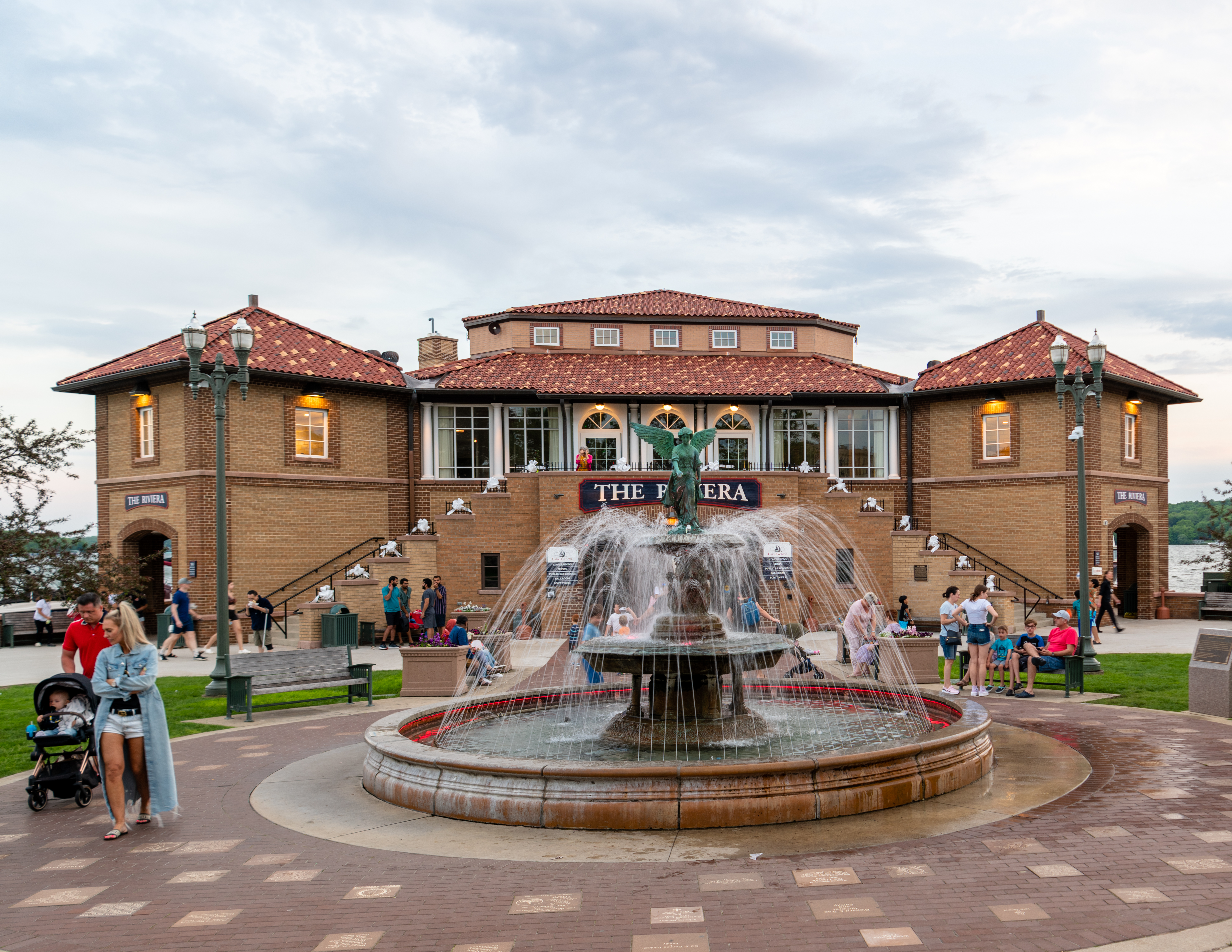 The Riviera Water Fountain