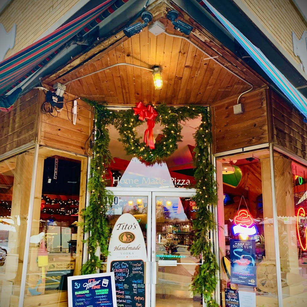 Speedo's Harborside Pub & Grill