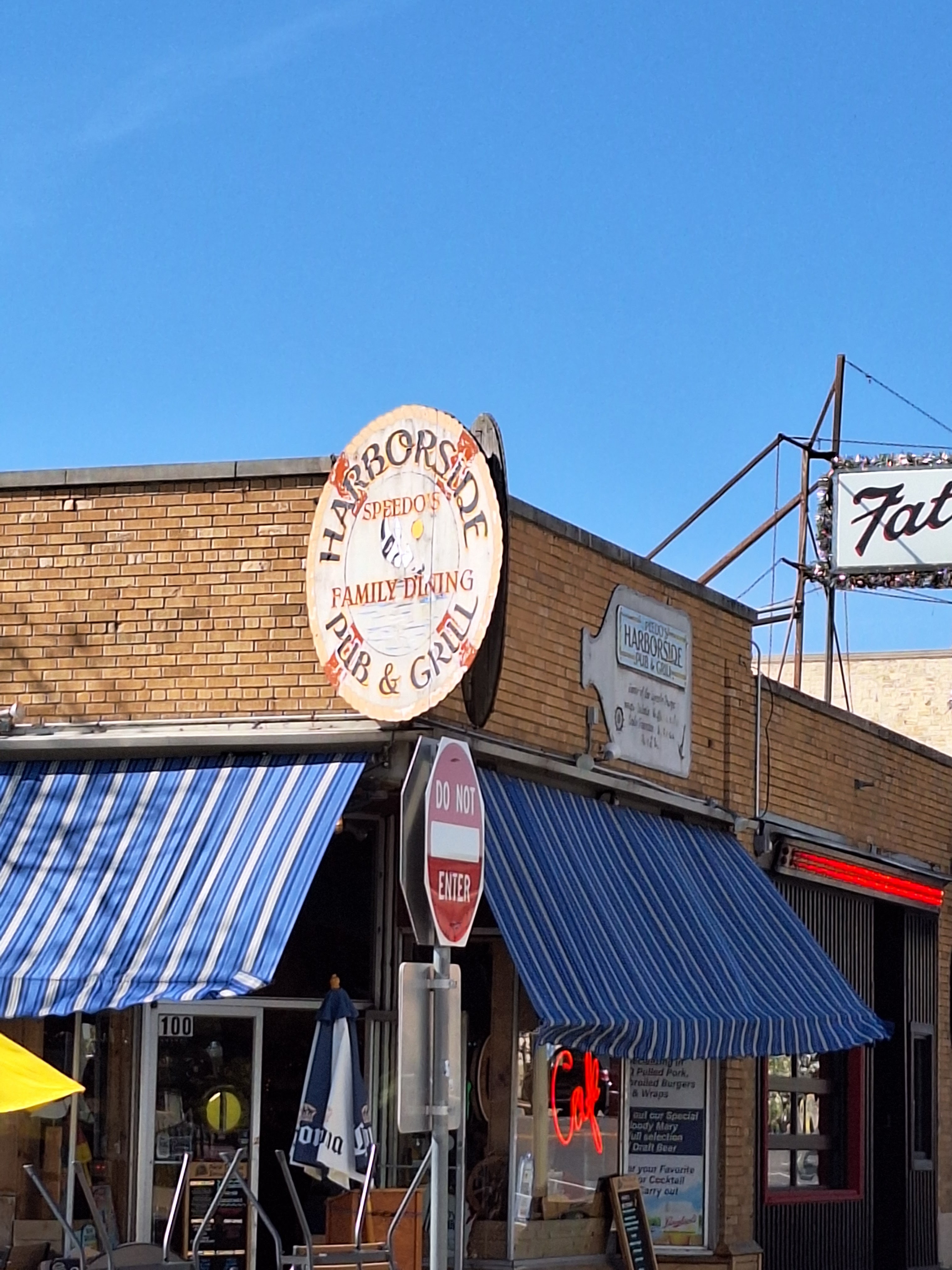 Speedo's Harborside Pub & Grill photo 4