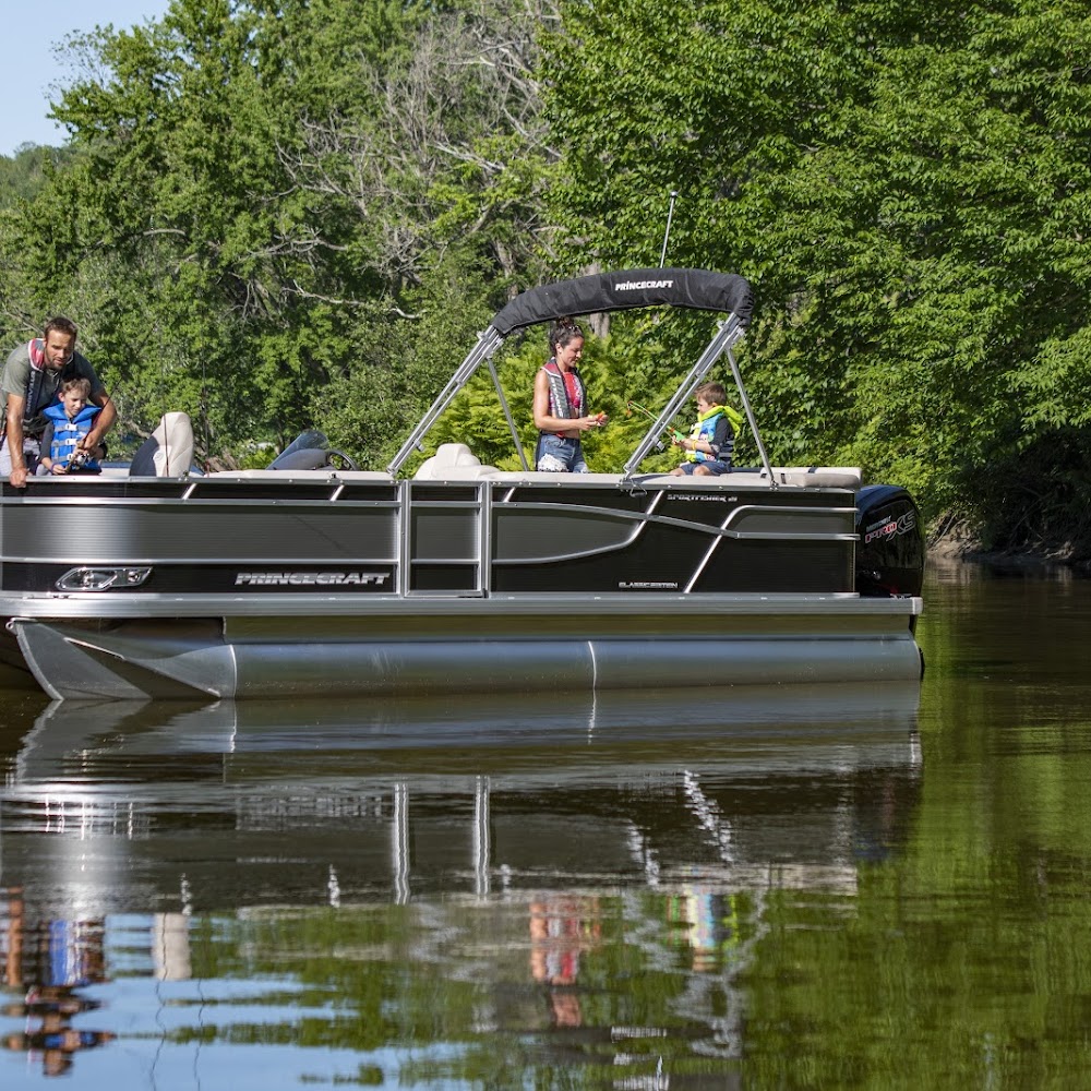 Delavan Boat Club LLC