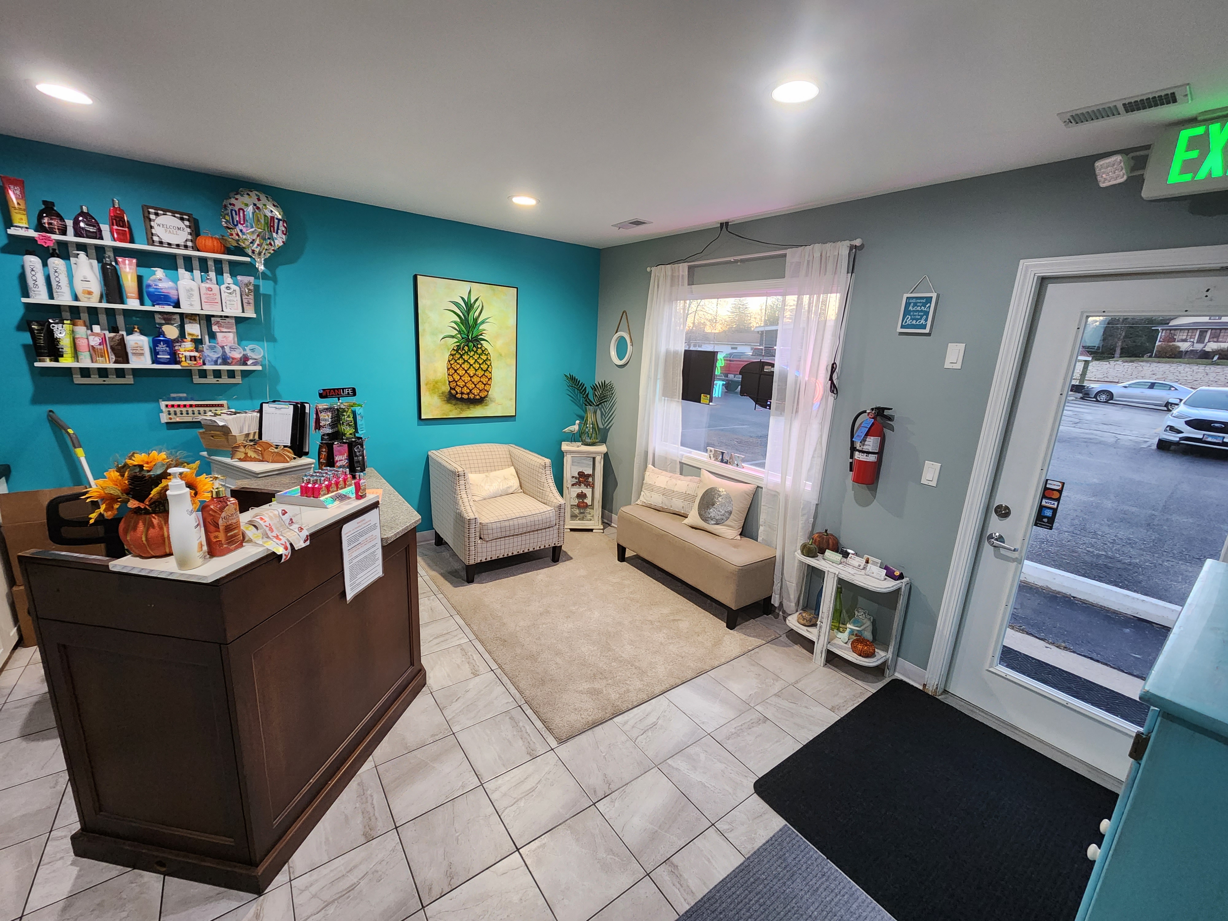 Sunshine Factory Tanning Salon photo 2