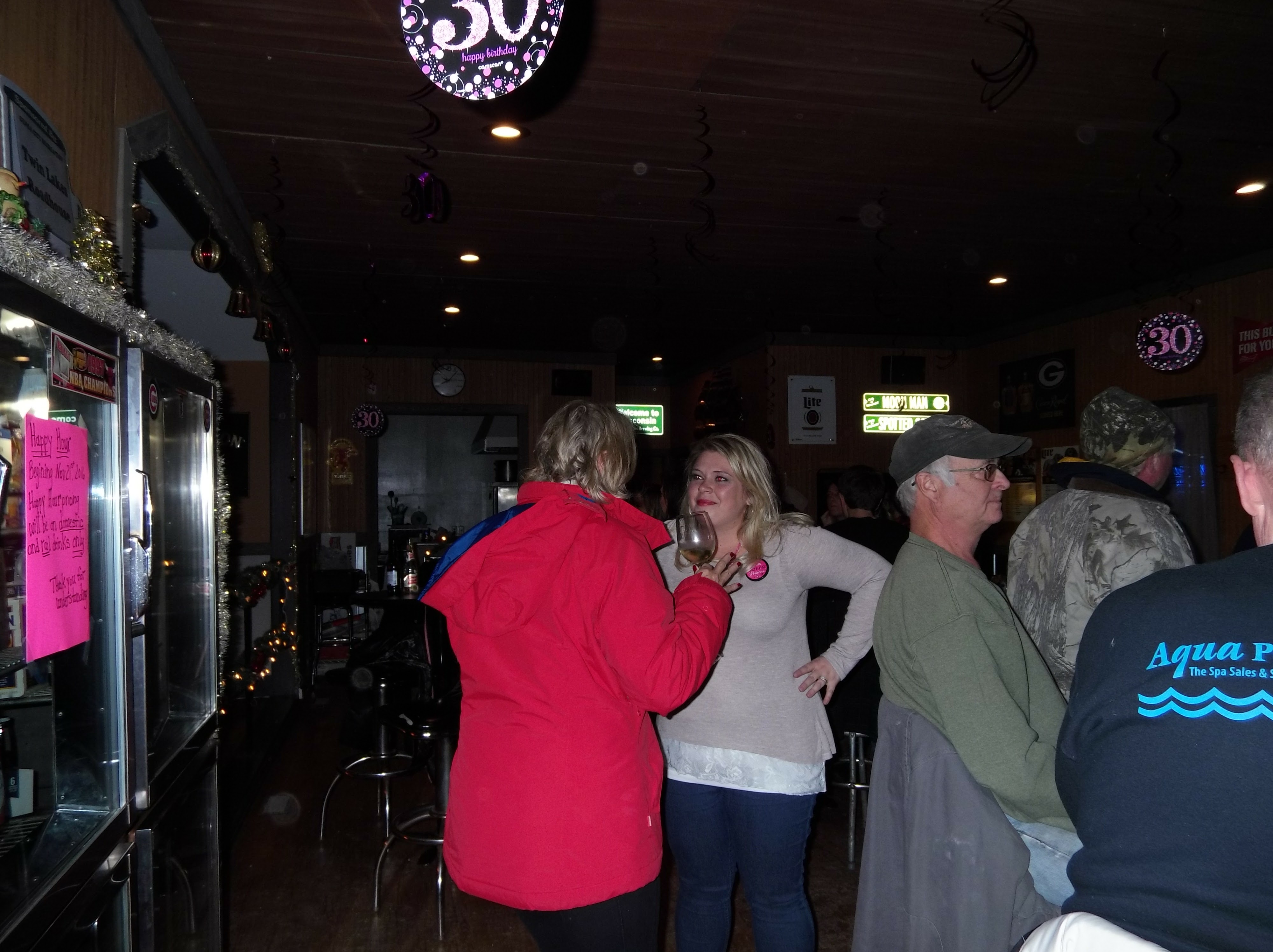 Twin Lakes Roadhouse