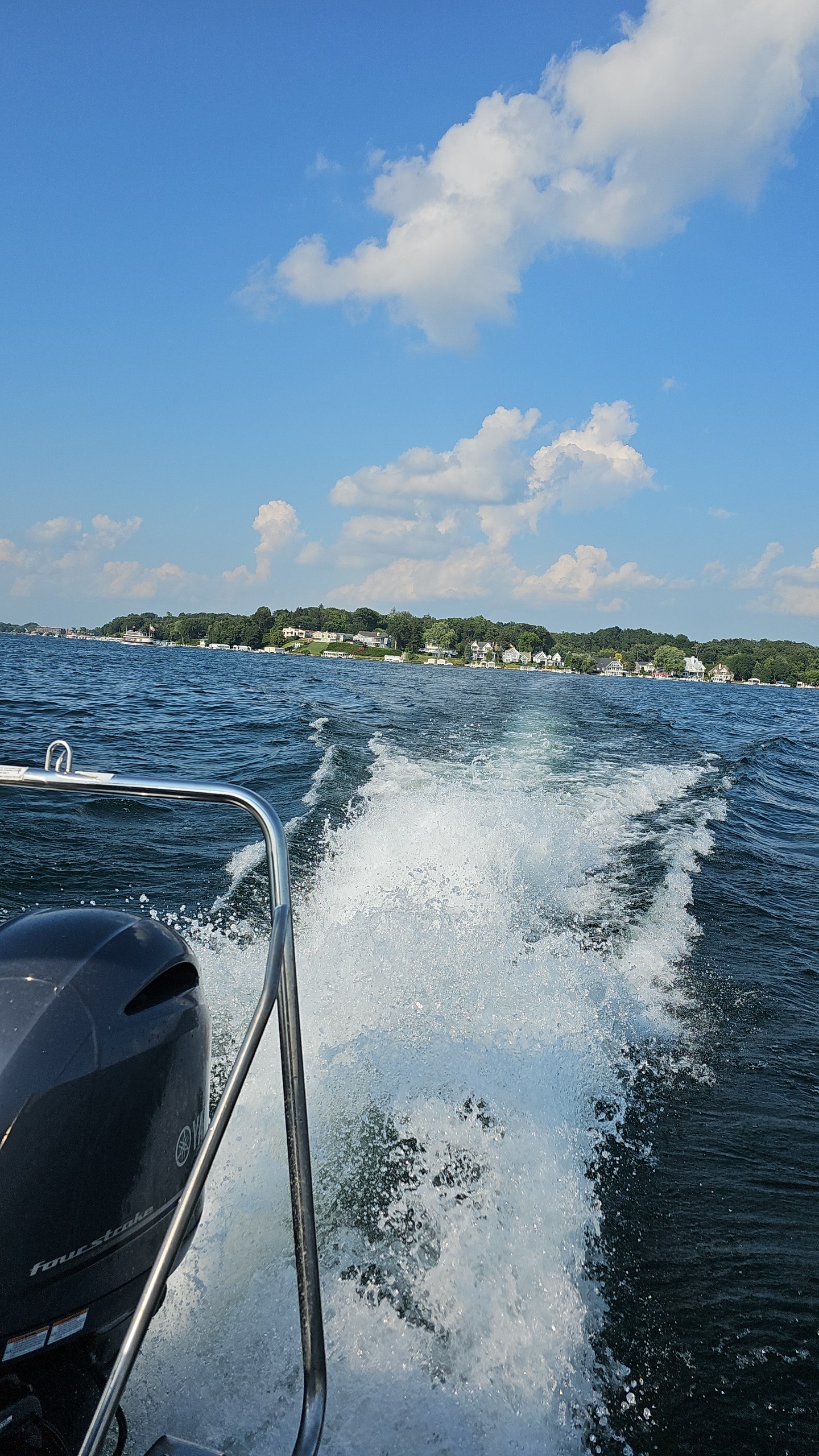 Geneva Boat Charter photo 2