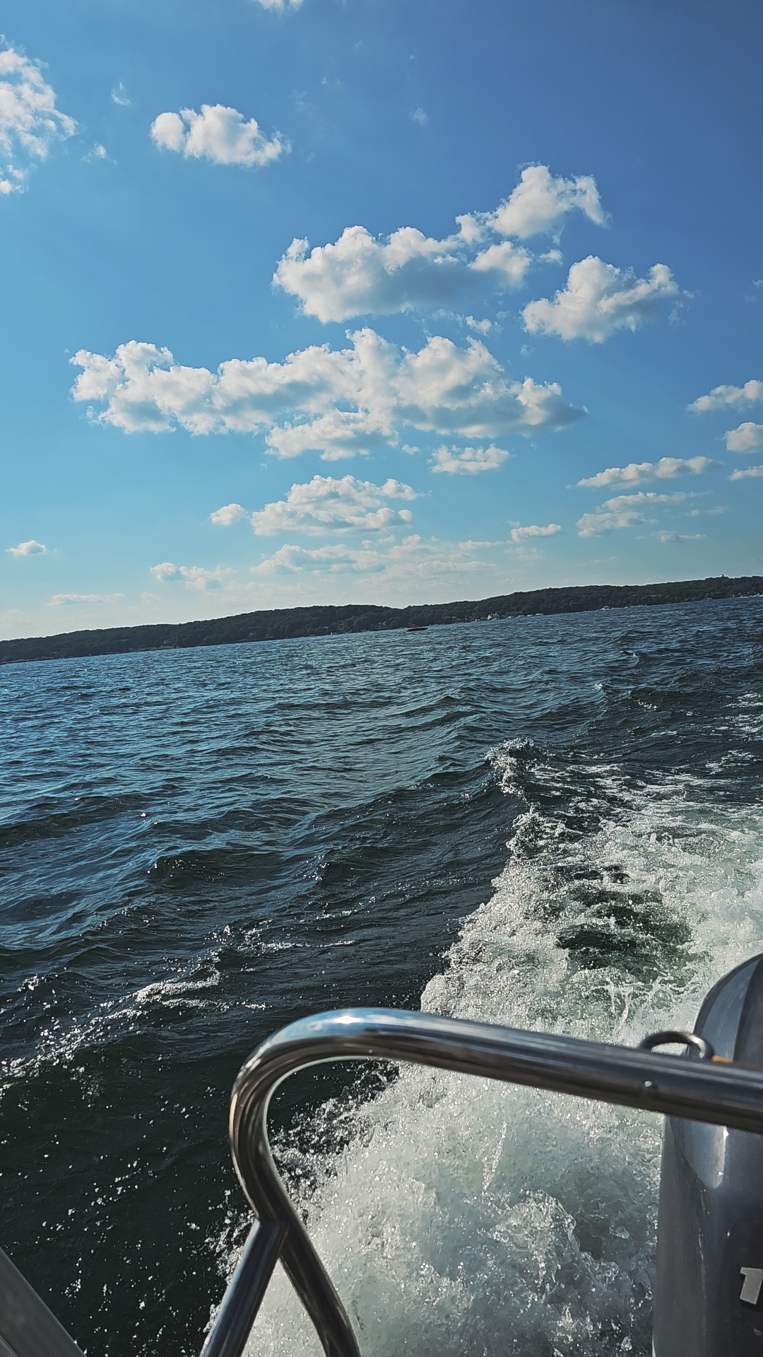 Geneva Boat Charter photo 6