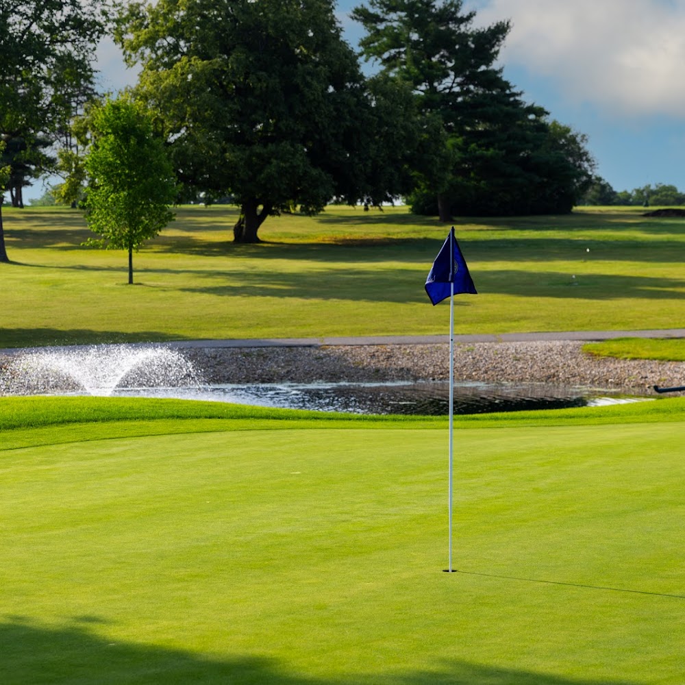 Majestic Oaks Golf Course at Lake Lawn Resort