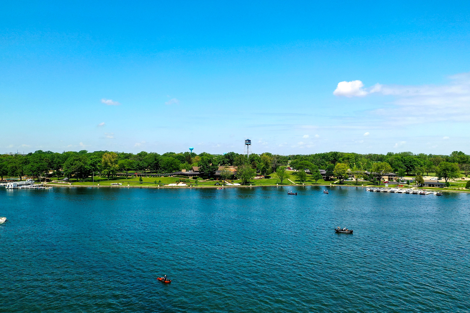 Lake Lawn Resort Marina photo 2
