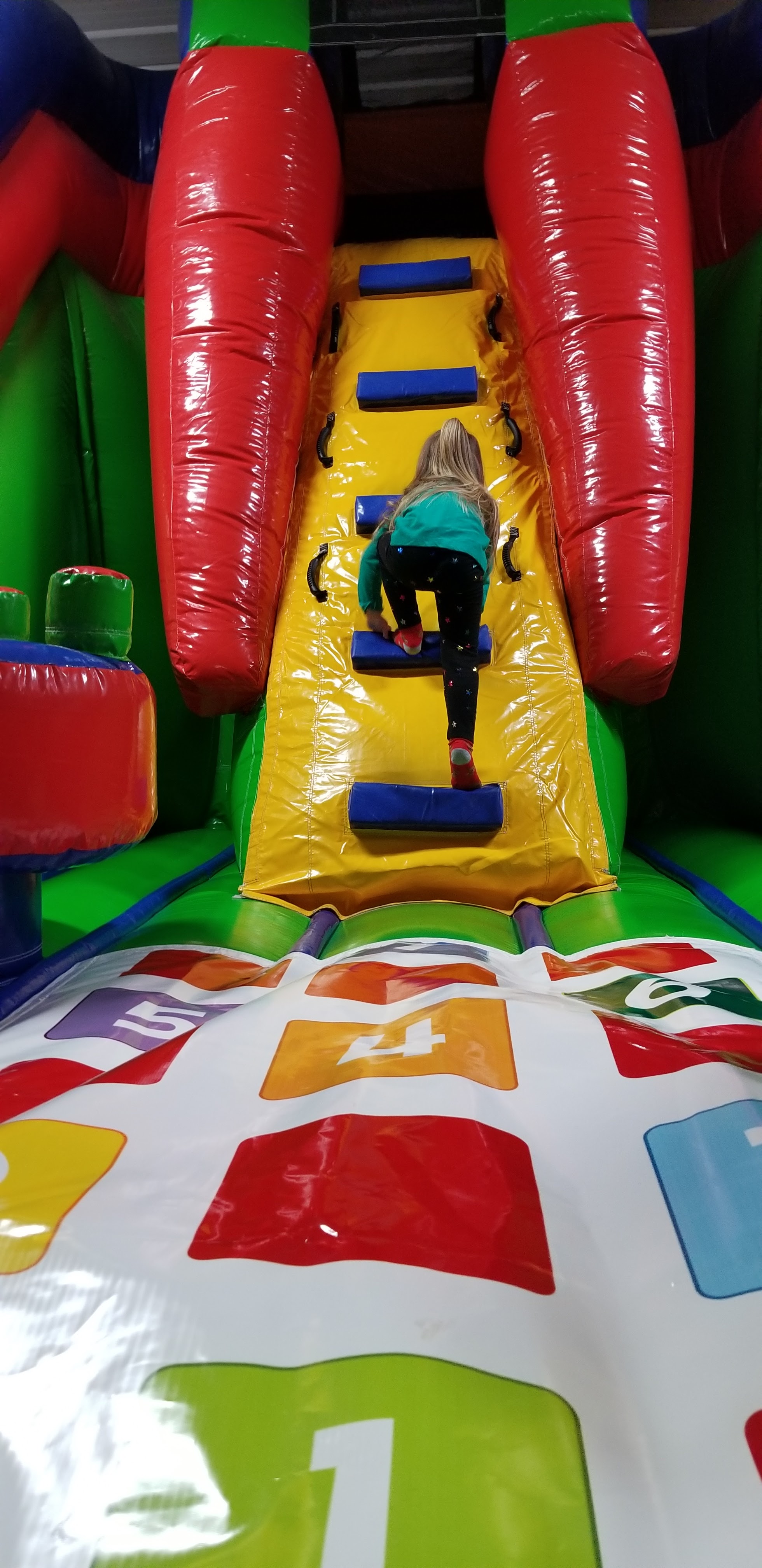 Intents Inflatables Indoor Fun Center photo 4