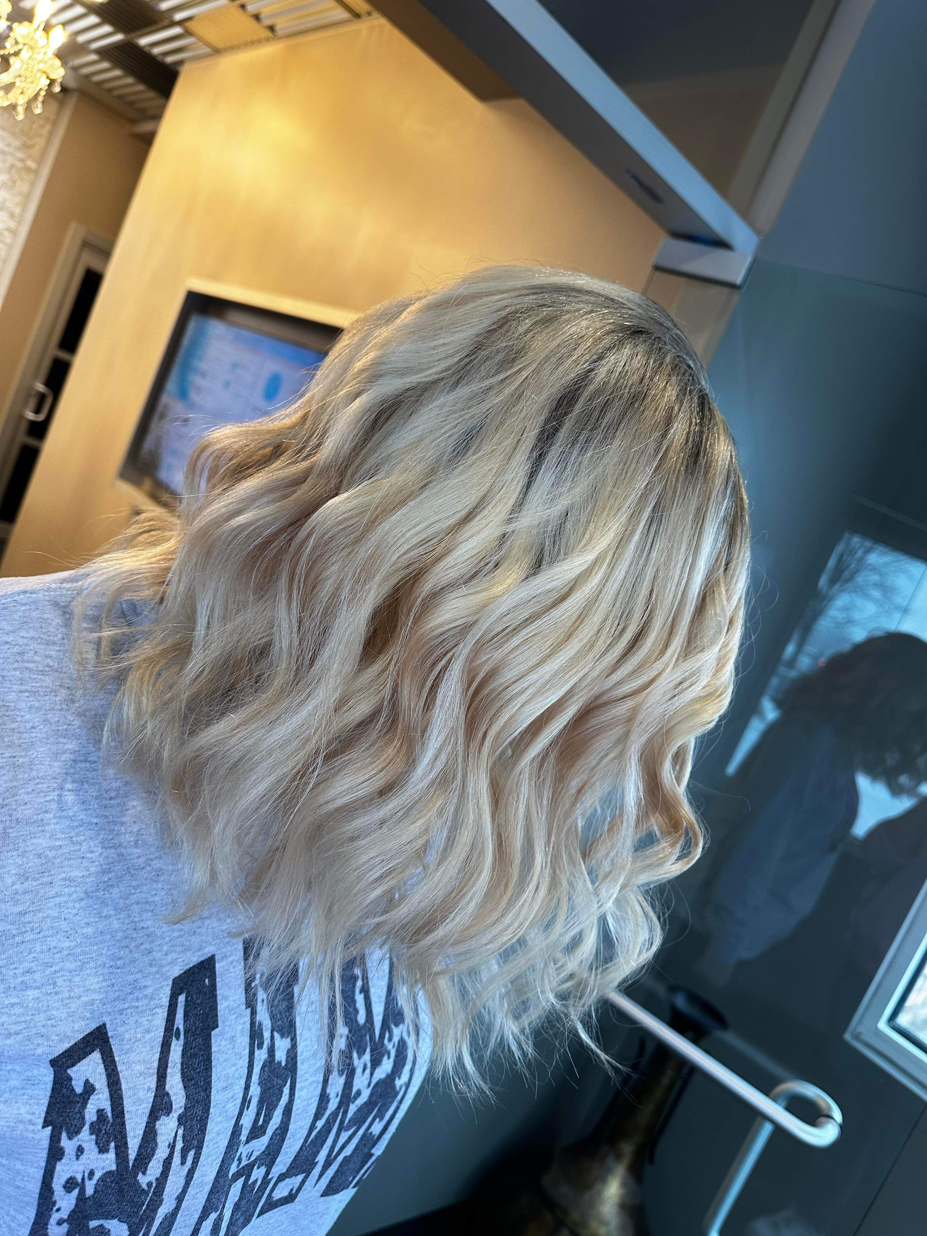 Aquarii Hair & Spa