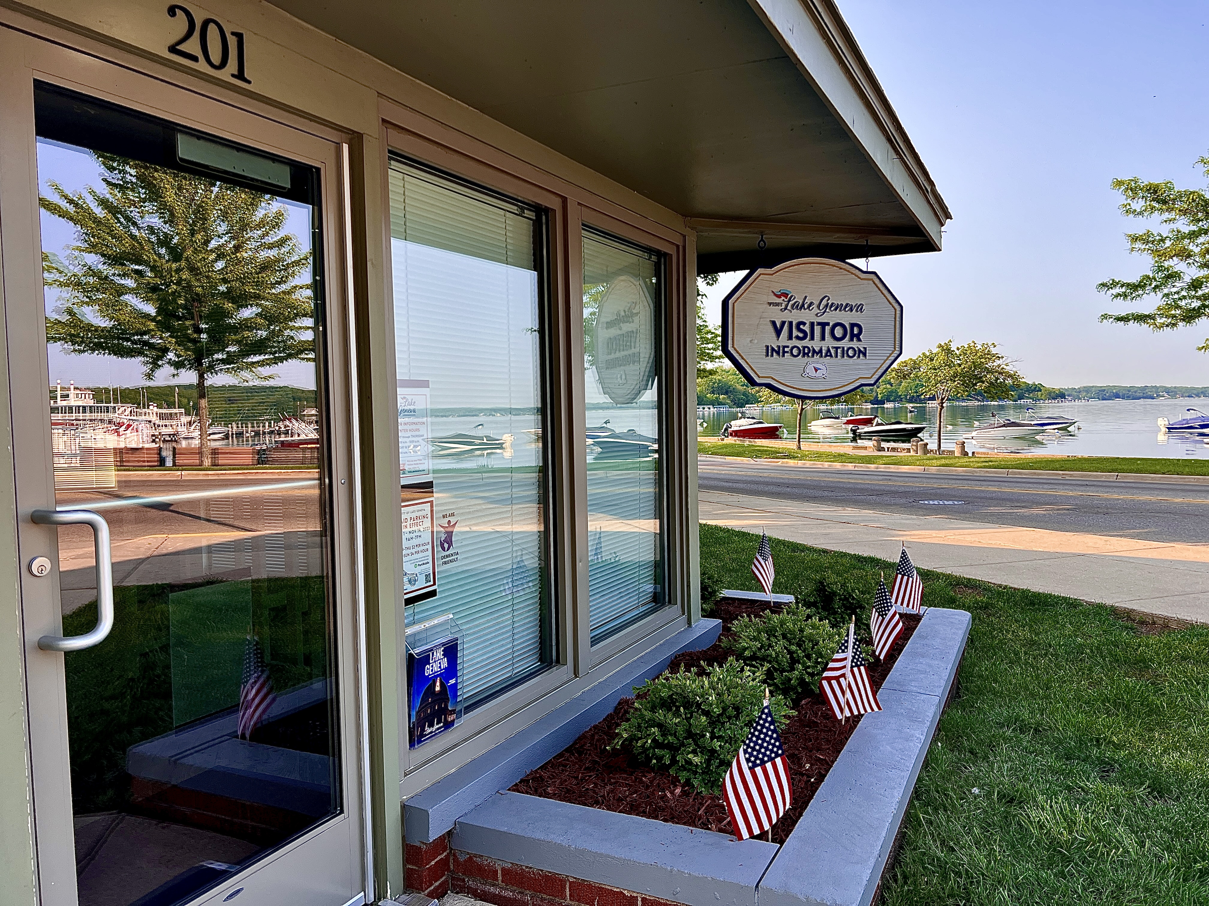 VISIT Lake Geneva Wisconsin photo 2