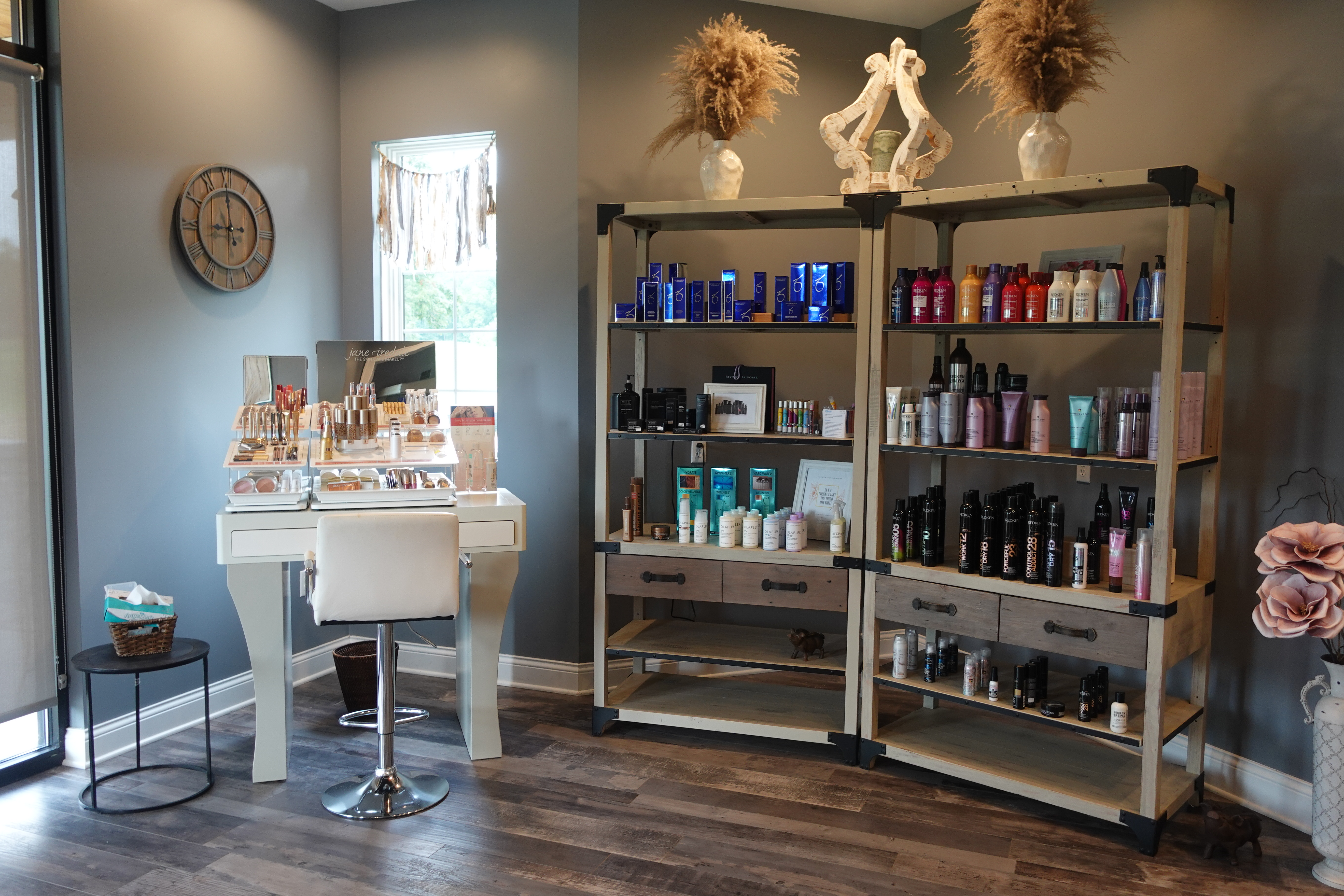 Geneva's Salon and Spa Suites photo 3