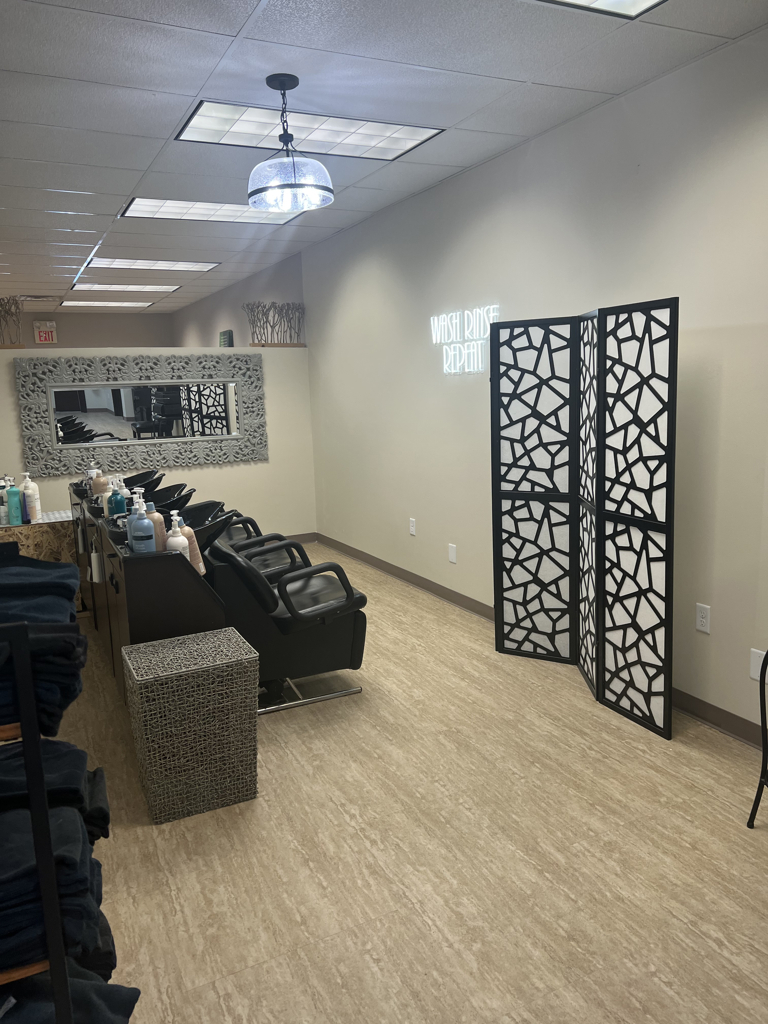 Impreza Salon photo 2