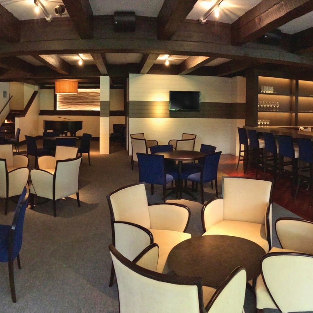 Bar West