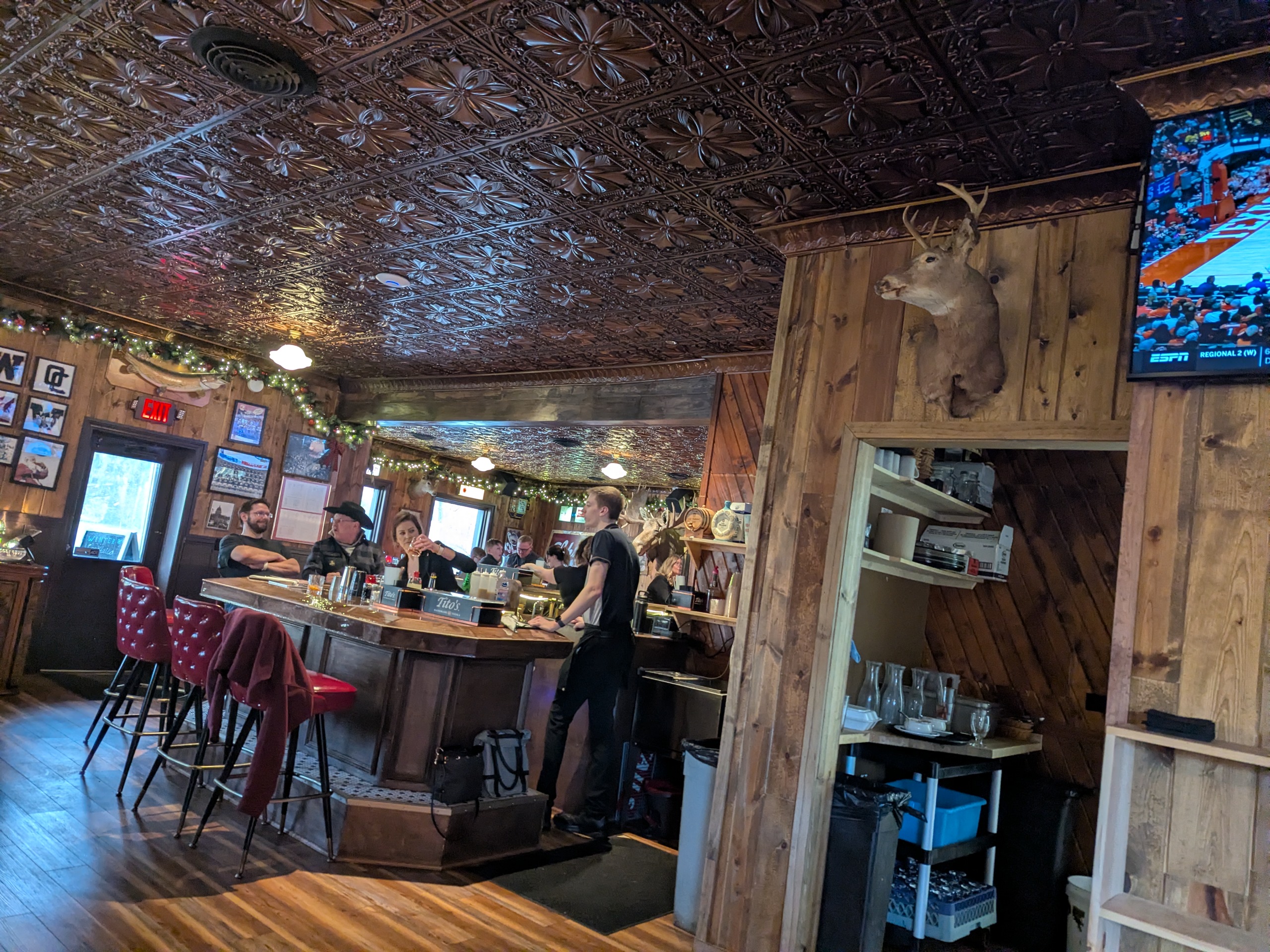 Brandy's Old Fashioned- Cocktails and Supper Club photo 2