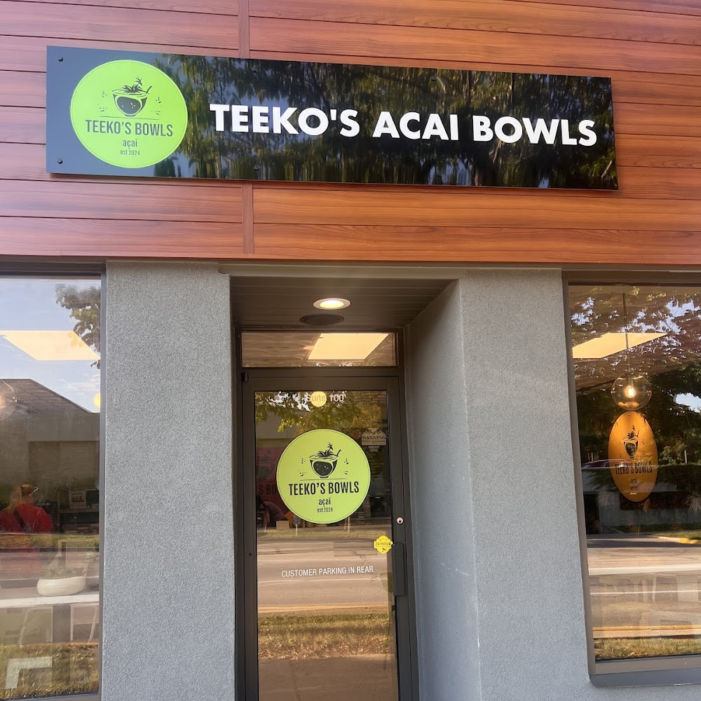 Teeko's Acai Bowls - Lake Geneva photo 2