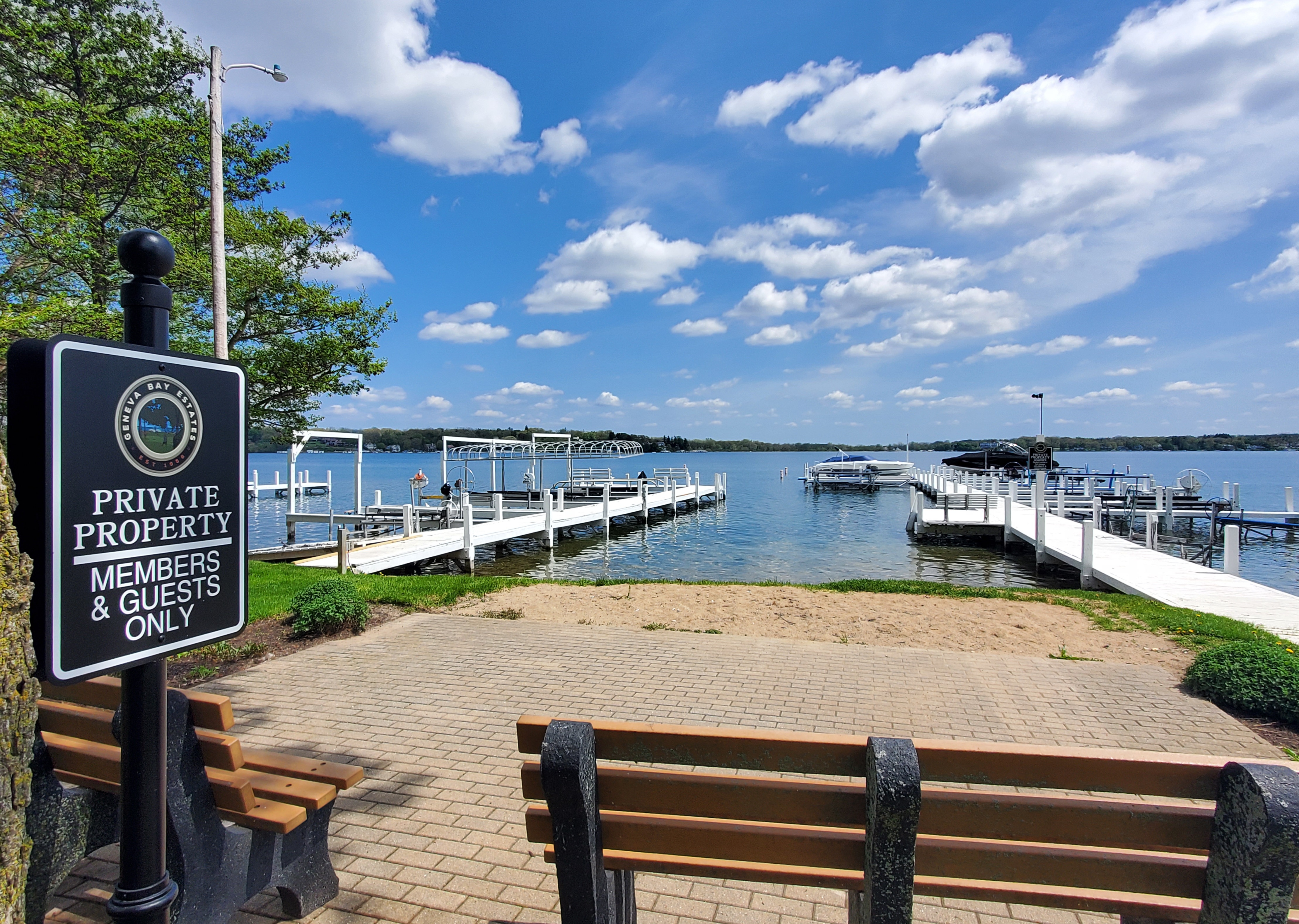 Geneva Bay Estates Private Park
