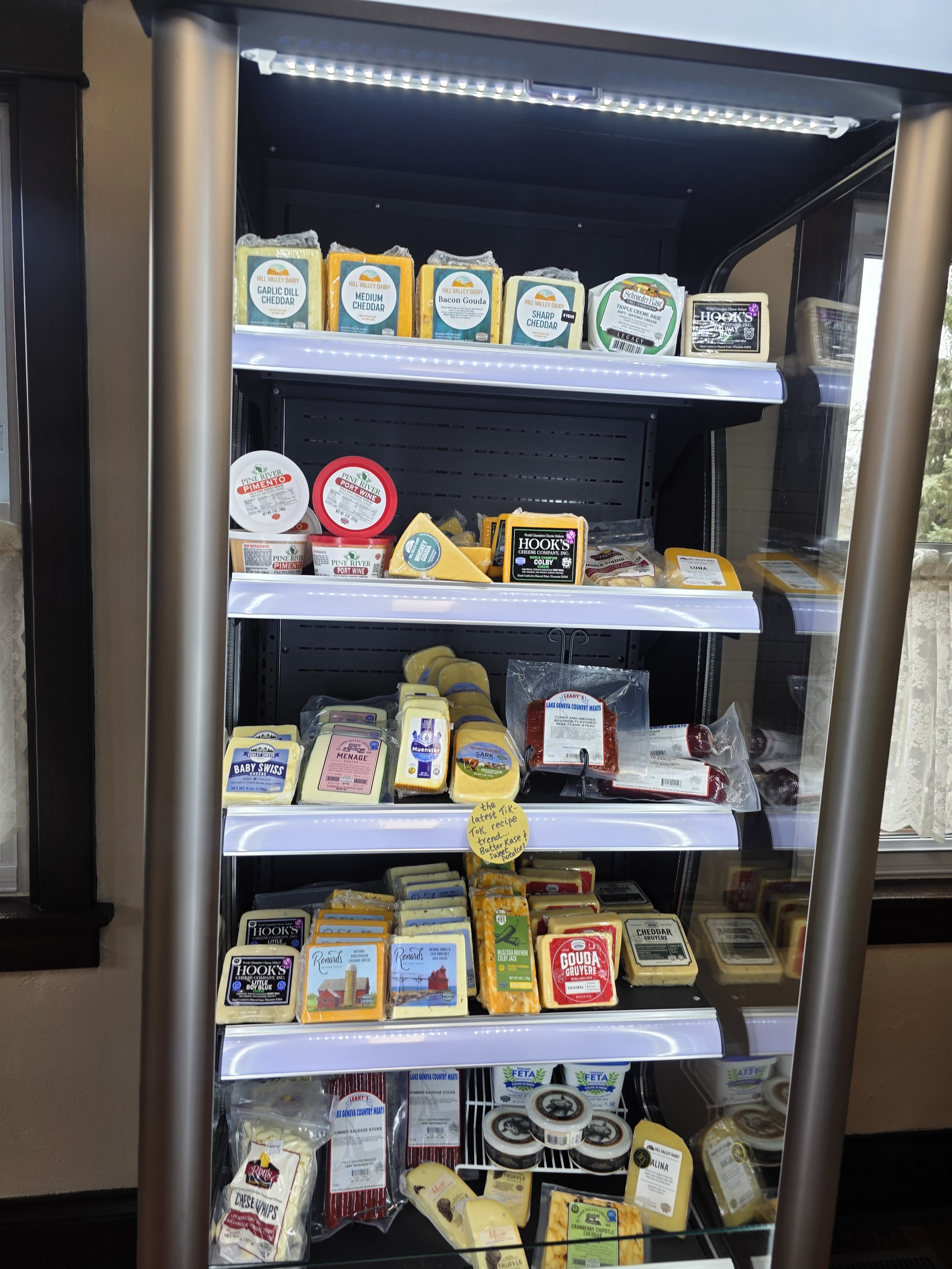 Eight Maids Cheese Shop & Wine Bar photo 6