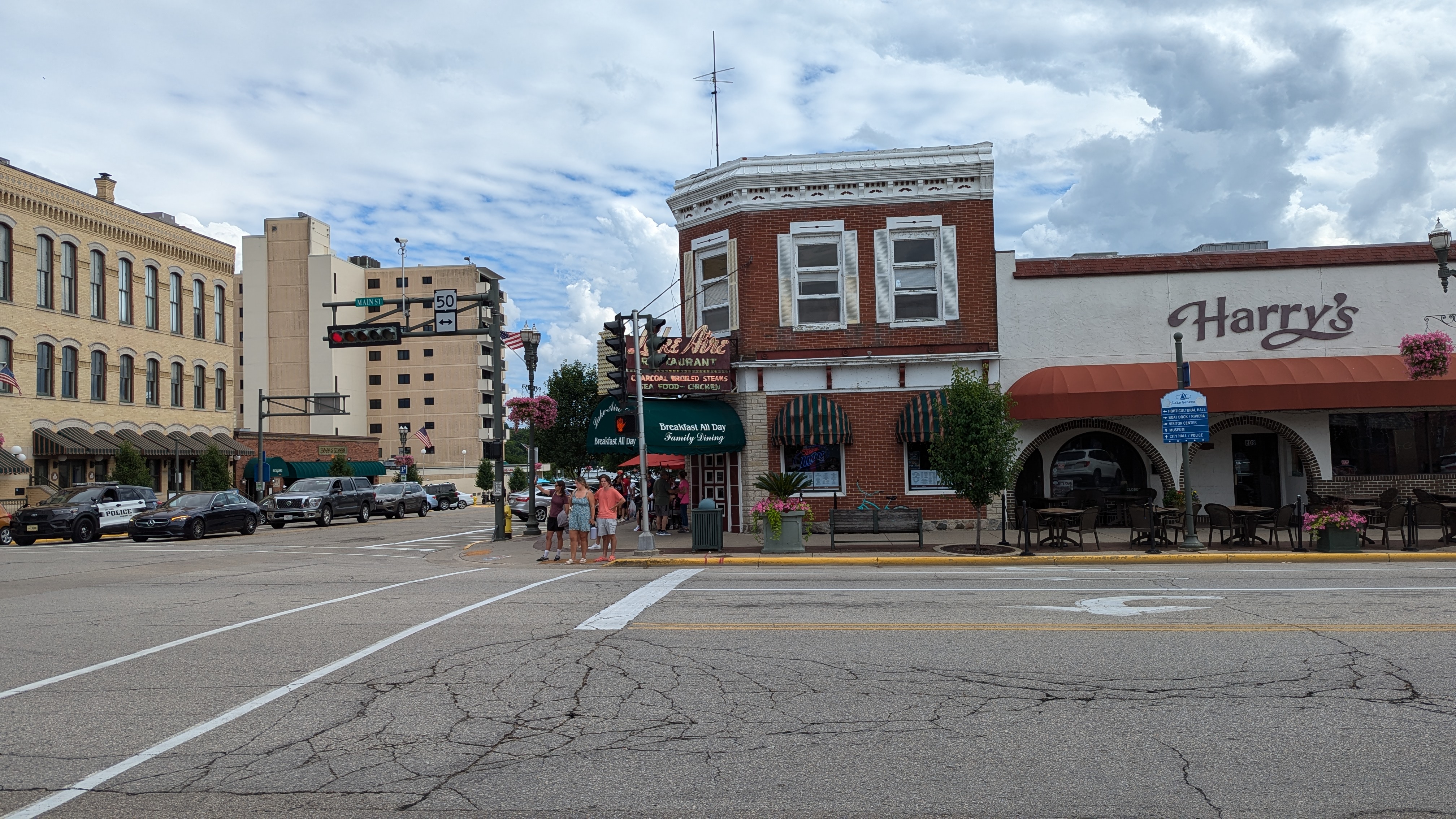 Harry's Cafe & Place photo 3
