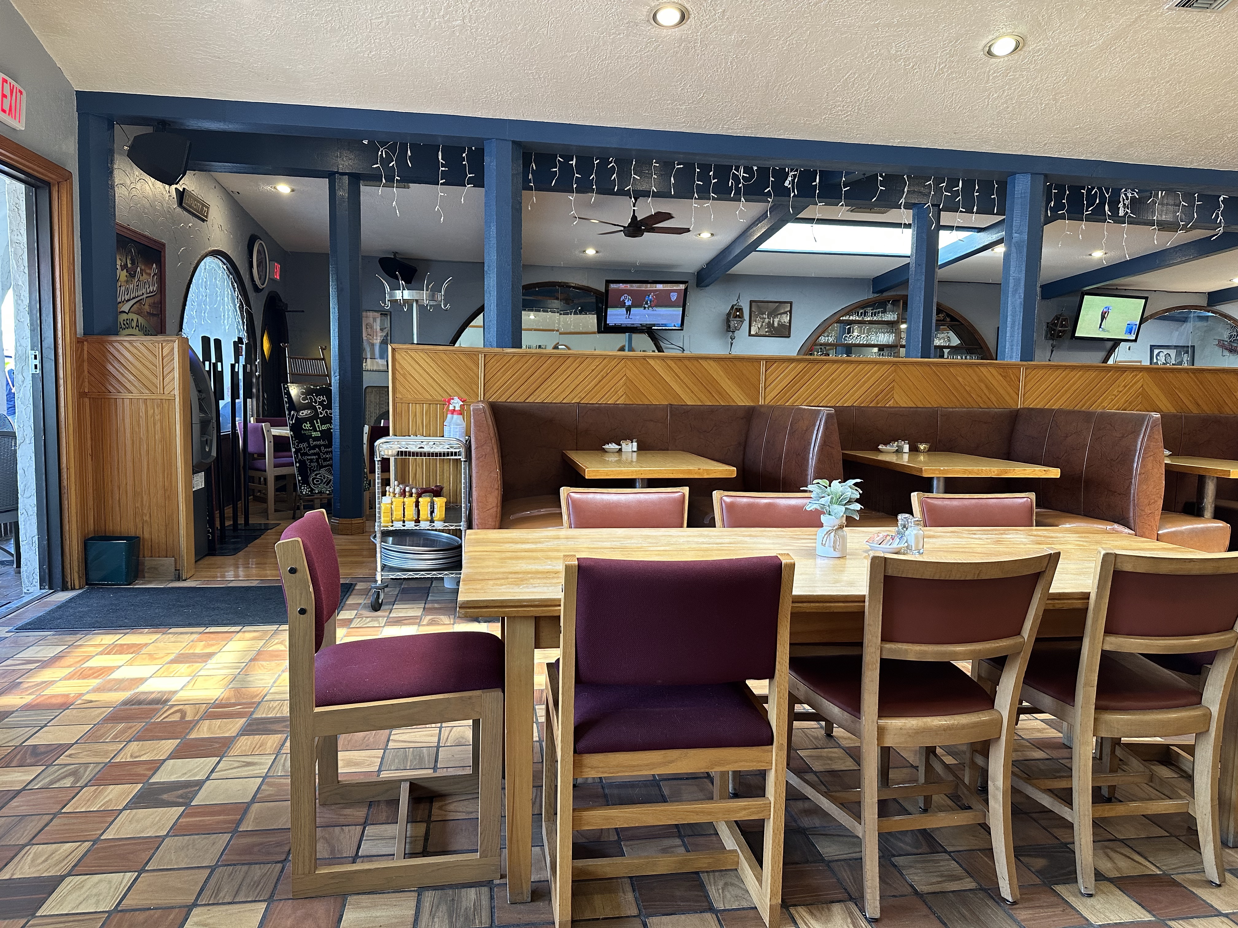 Harry's Cafe & Place photo 6