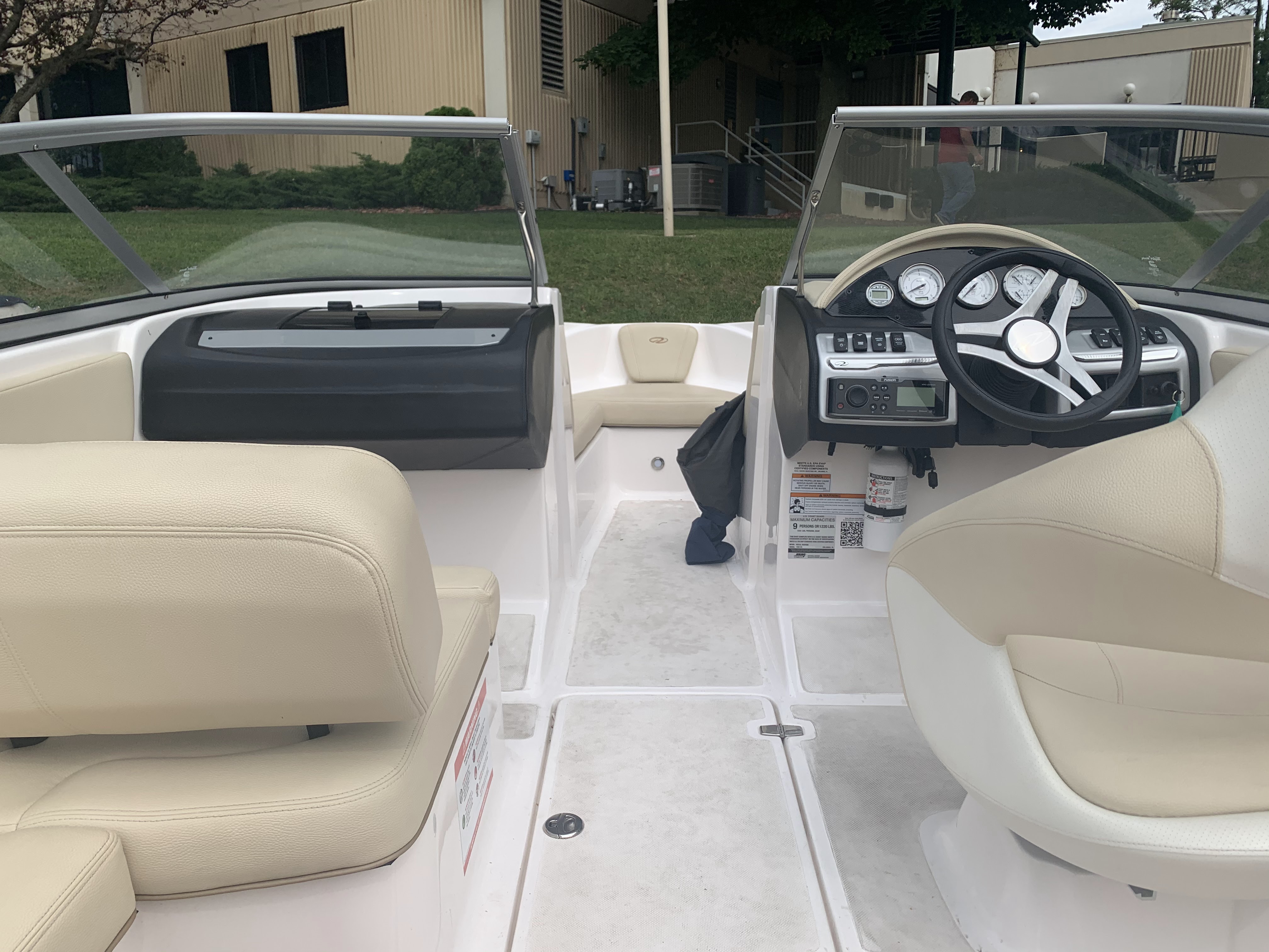 Leatherlips Watersports Jet photo 5