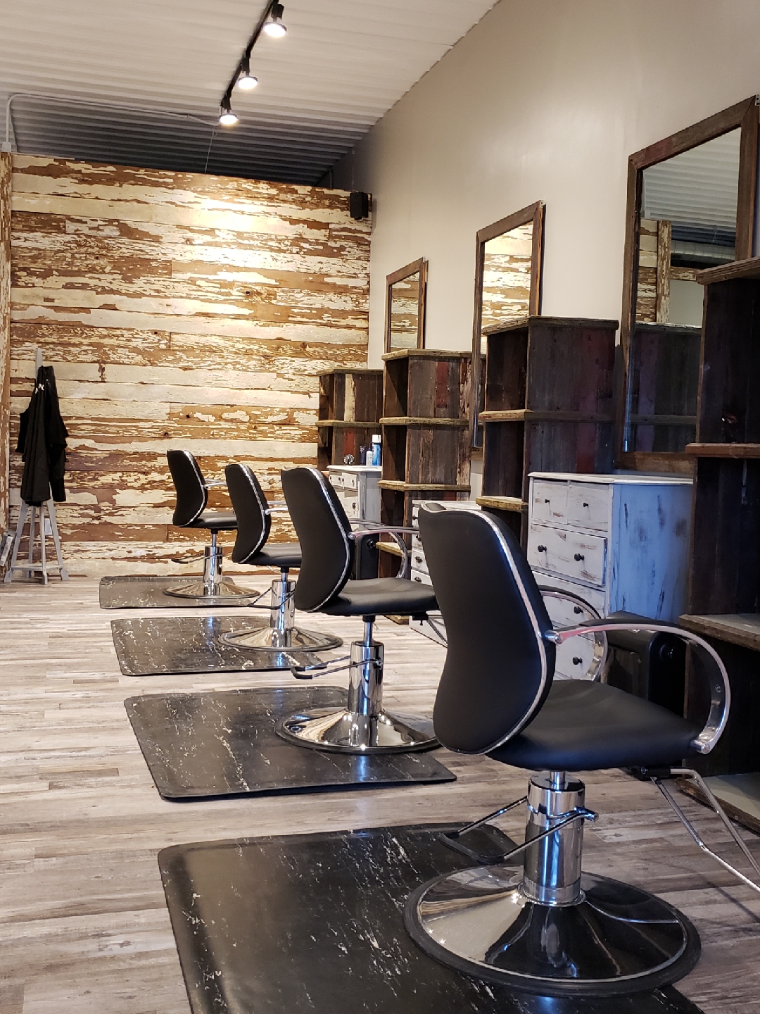 Salon 11 photo 2