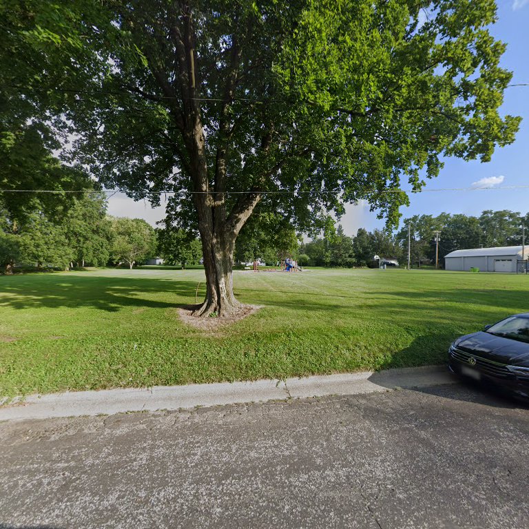 Deckert Park photo 6