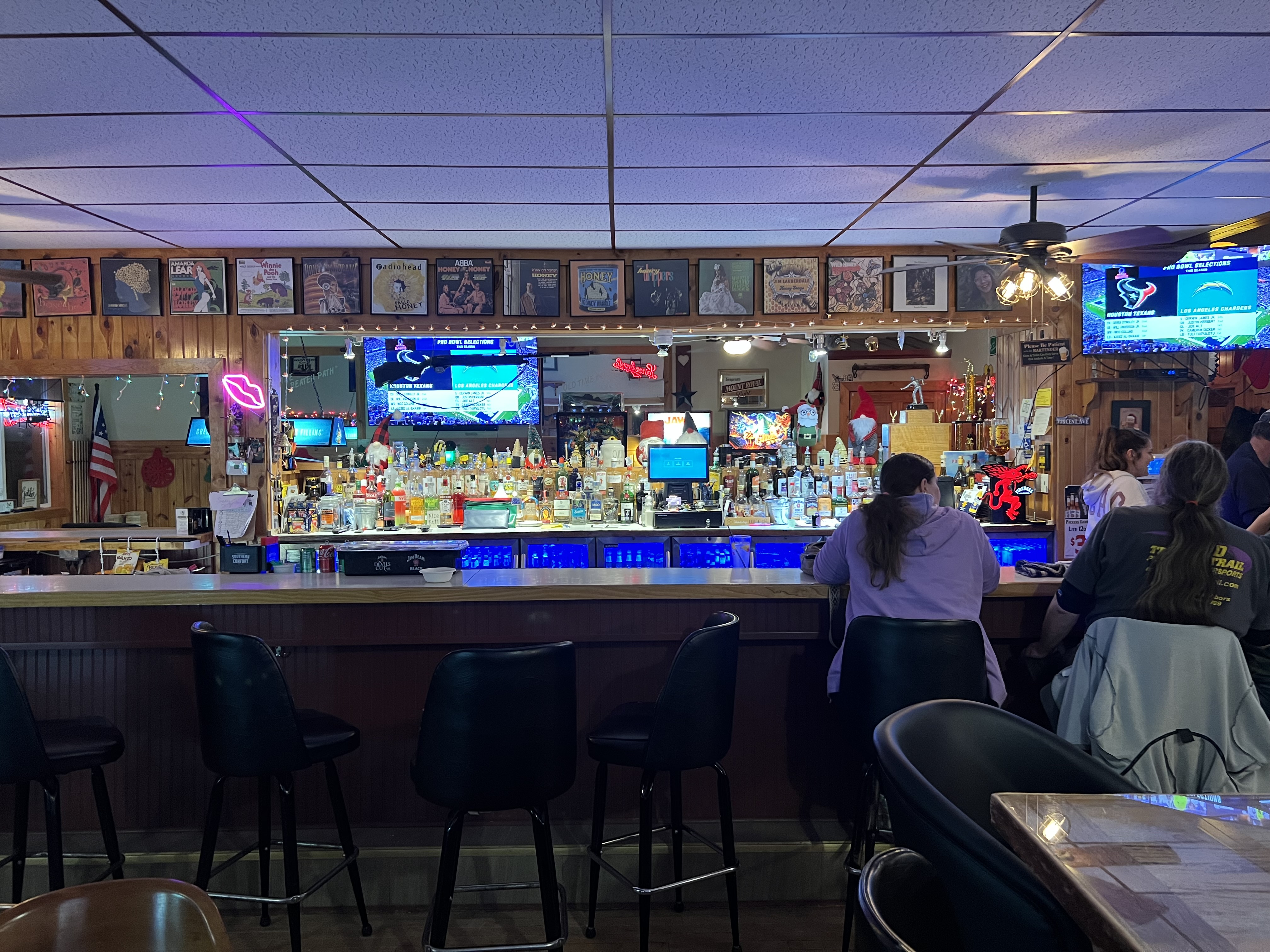Honeydripperz Pub photo 2