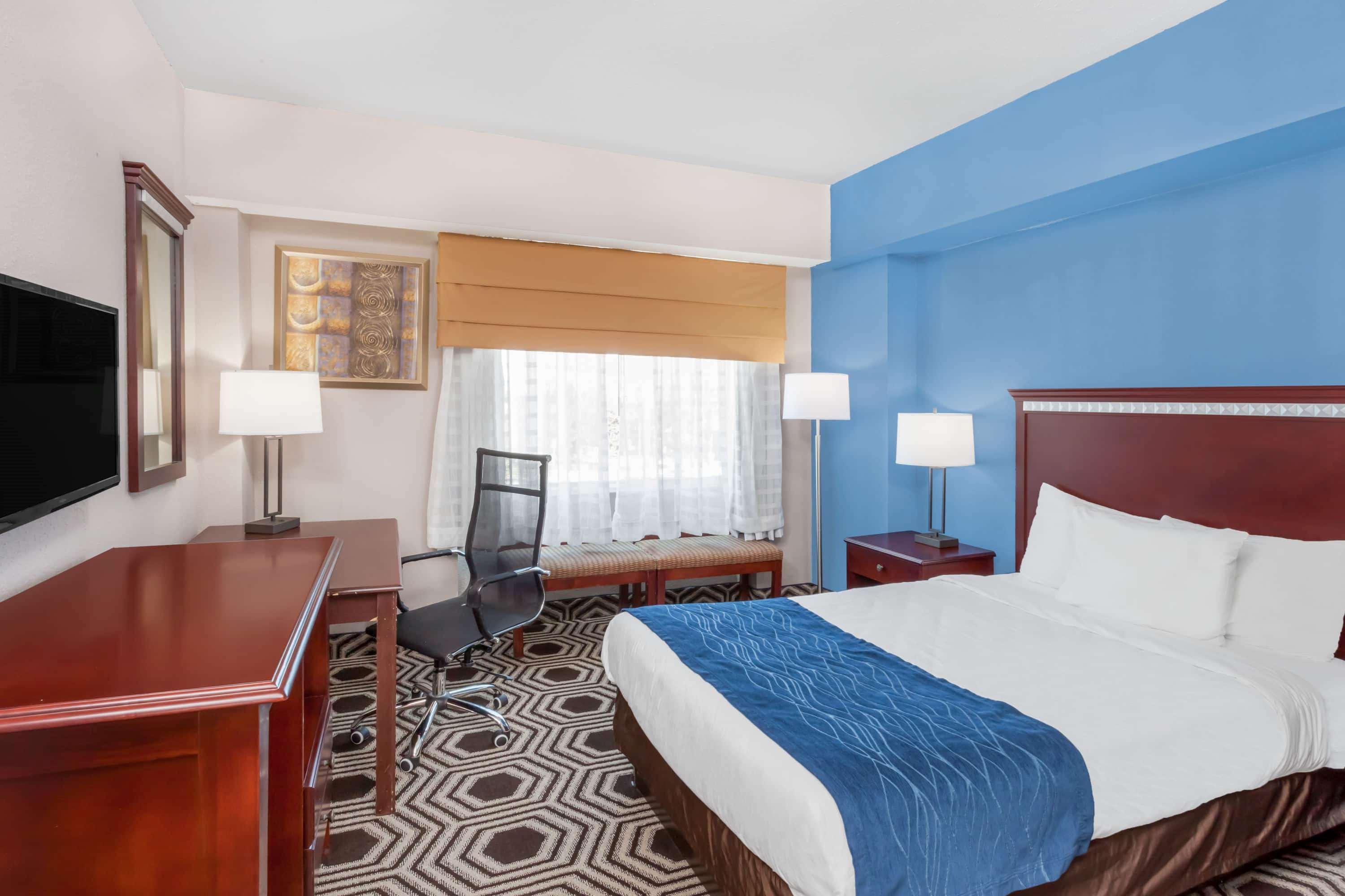 Baymont by Wyndham Delavan Near Lake Geneva photo 3