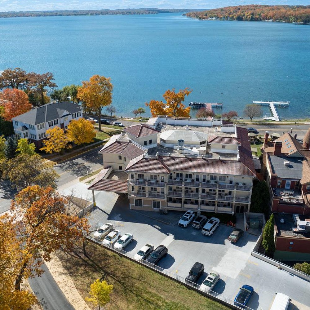 Bella Vista Suites