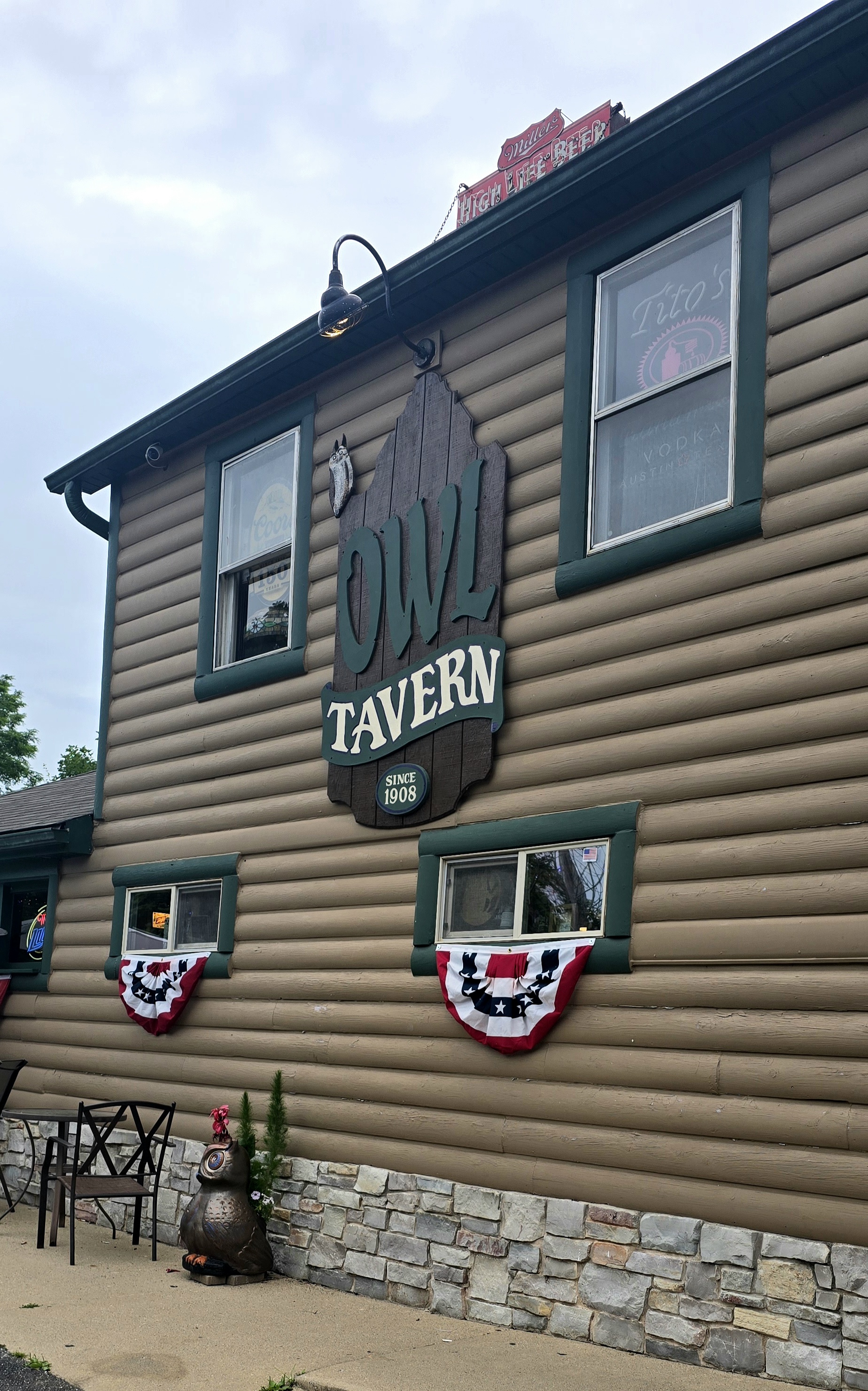 Owl Tavern