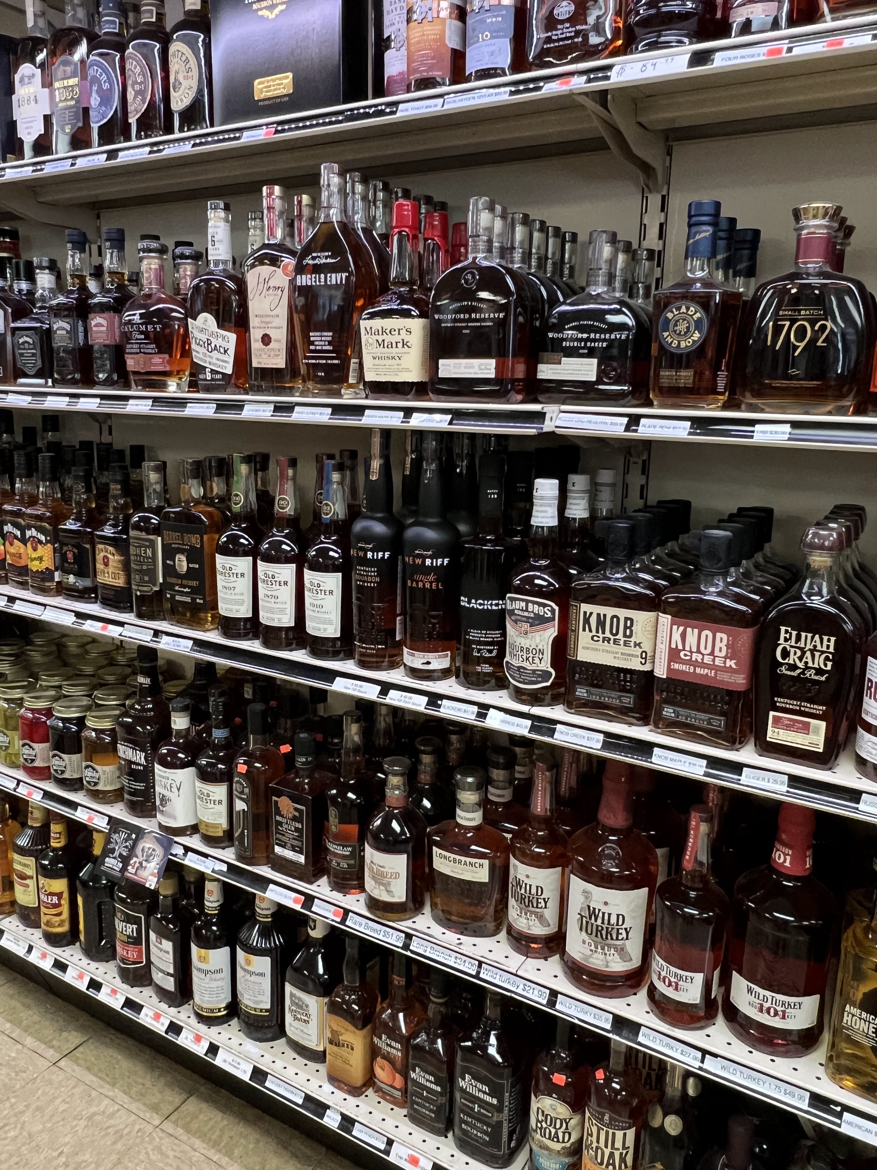 Elkhorn Wine & Spirits photo 2