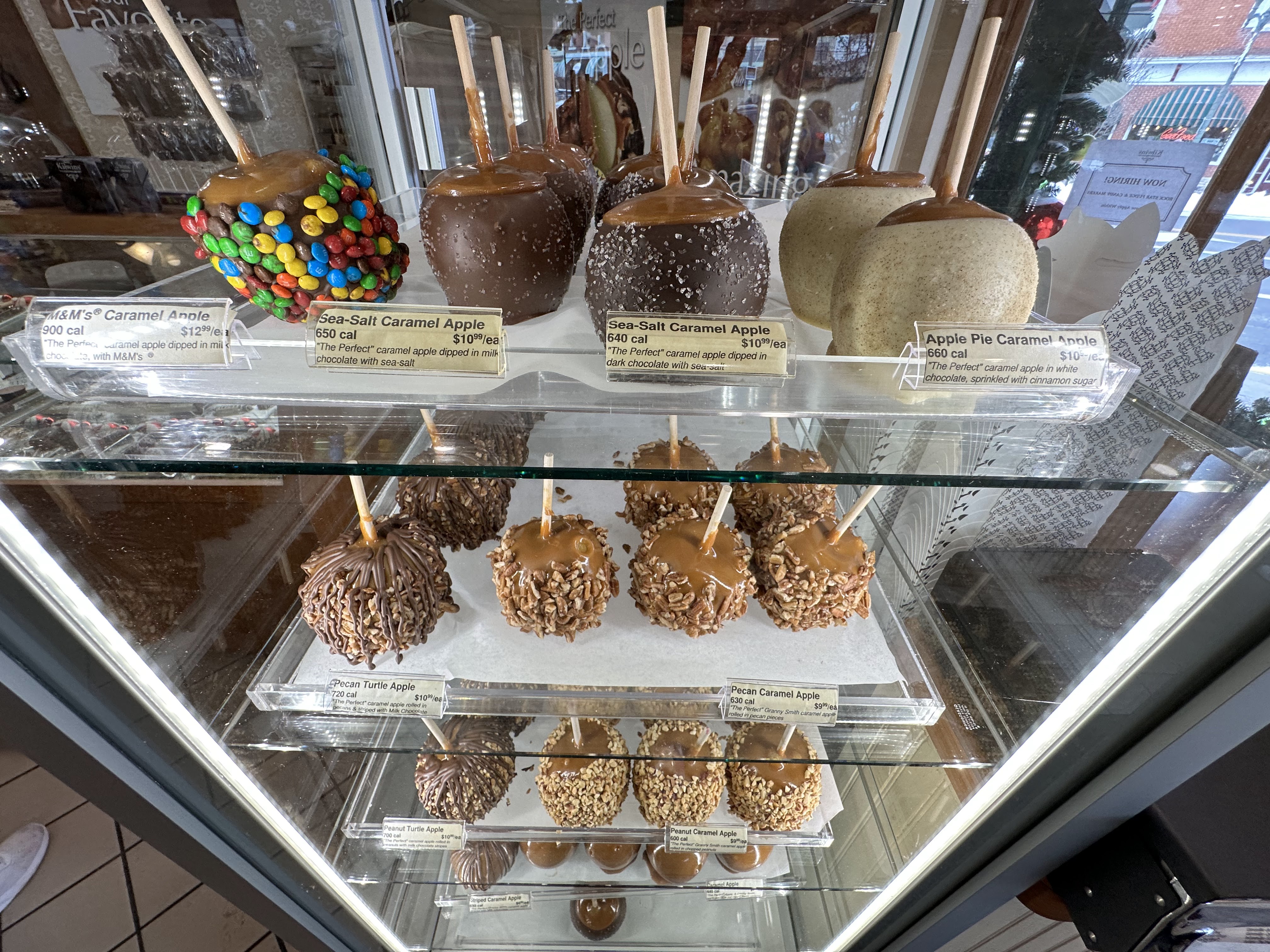 Kilwins Ice Cream - Chocolate - Fudge photo 6