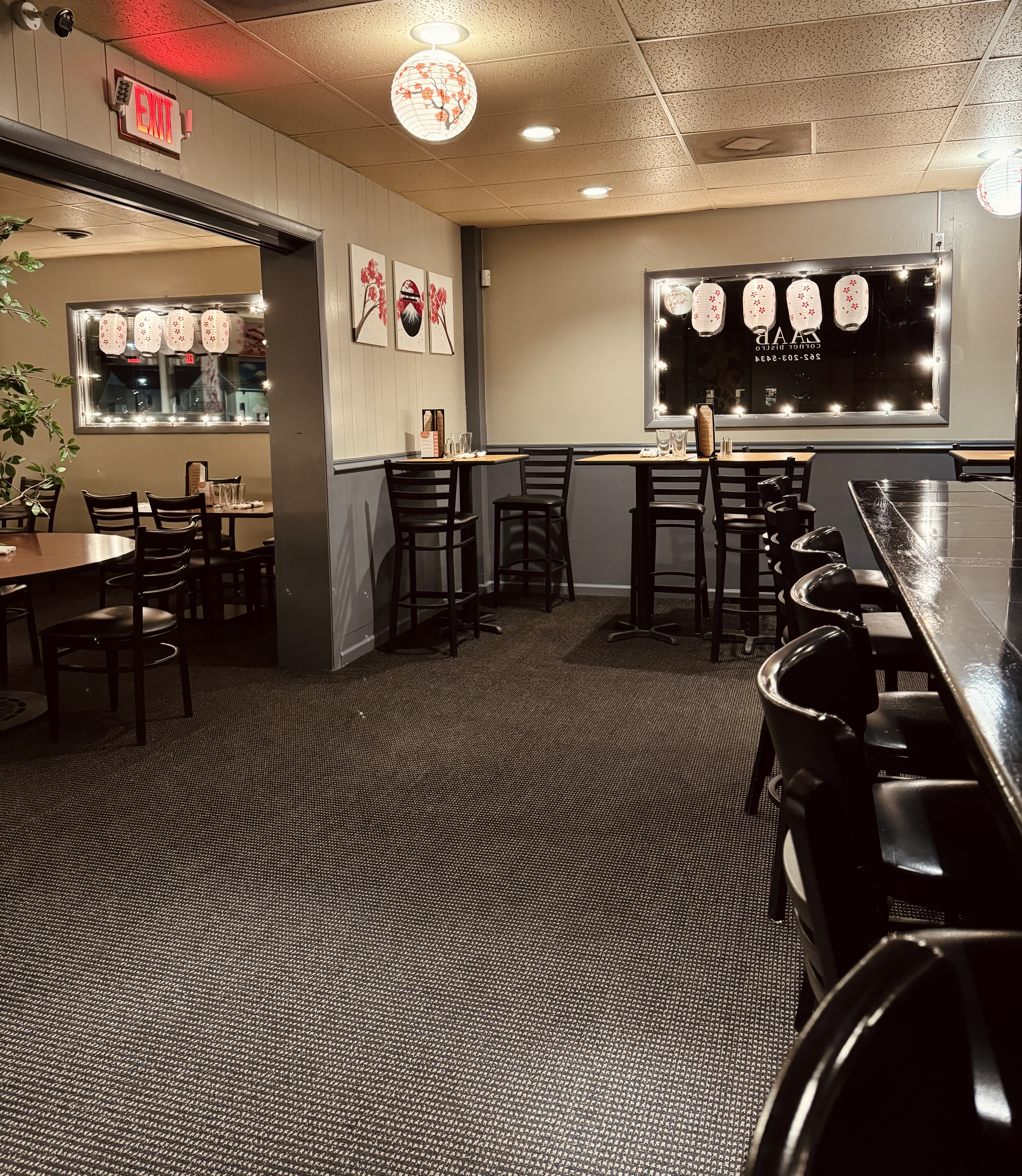 ZAAB Corner Bistro (Japanese Fusion) photo 2