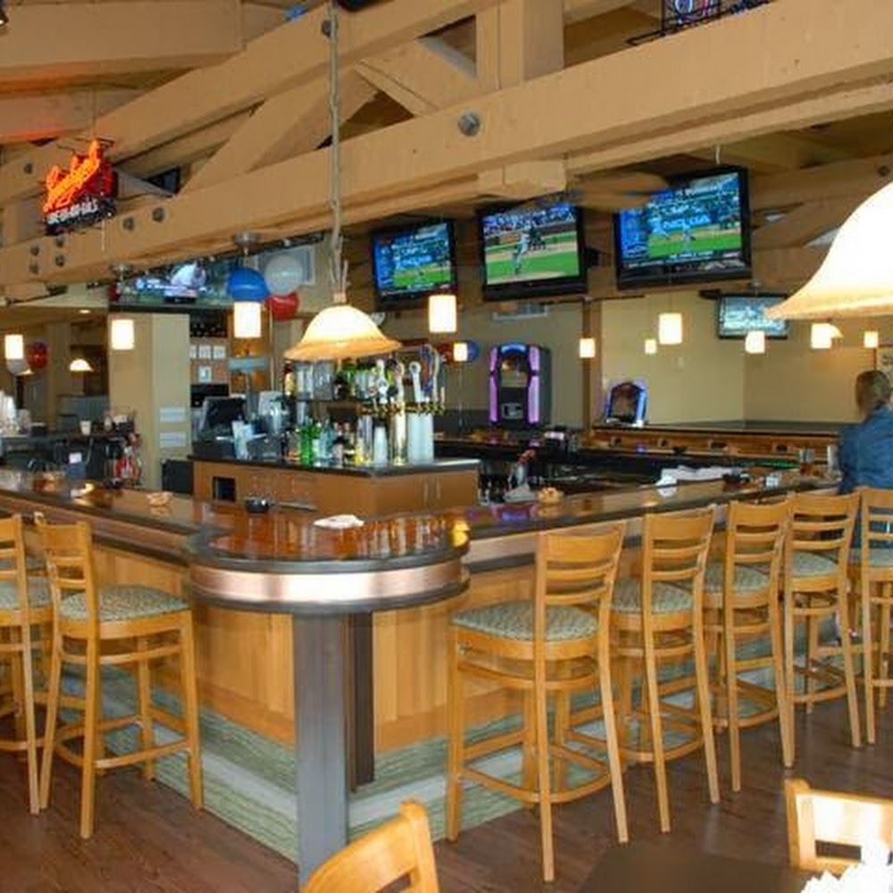 The Lookout Bar & Eatery