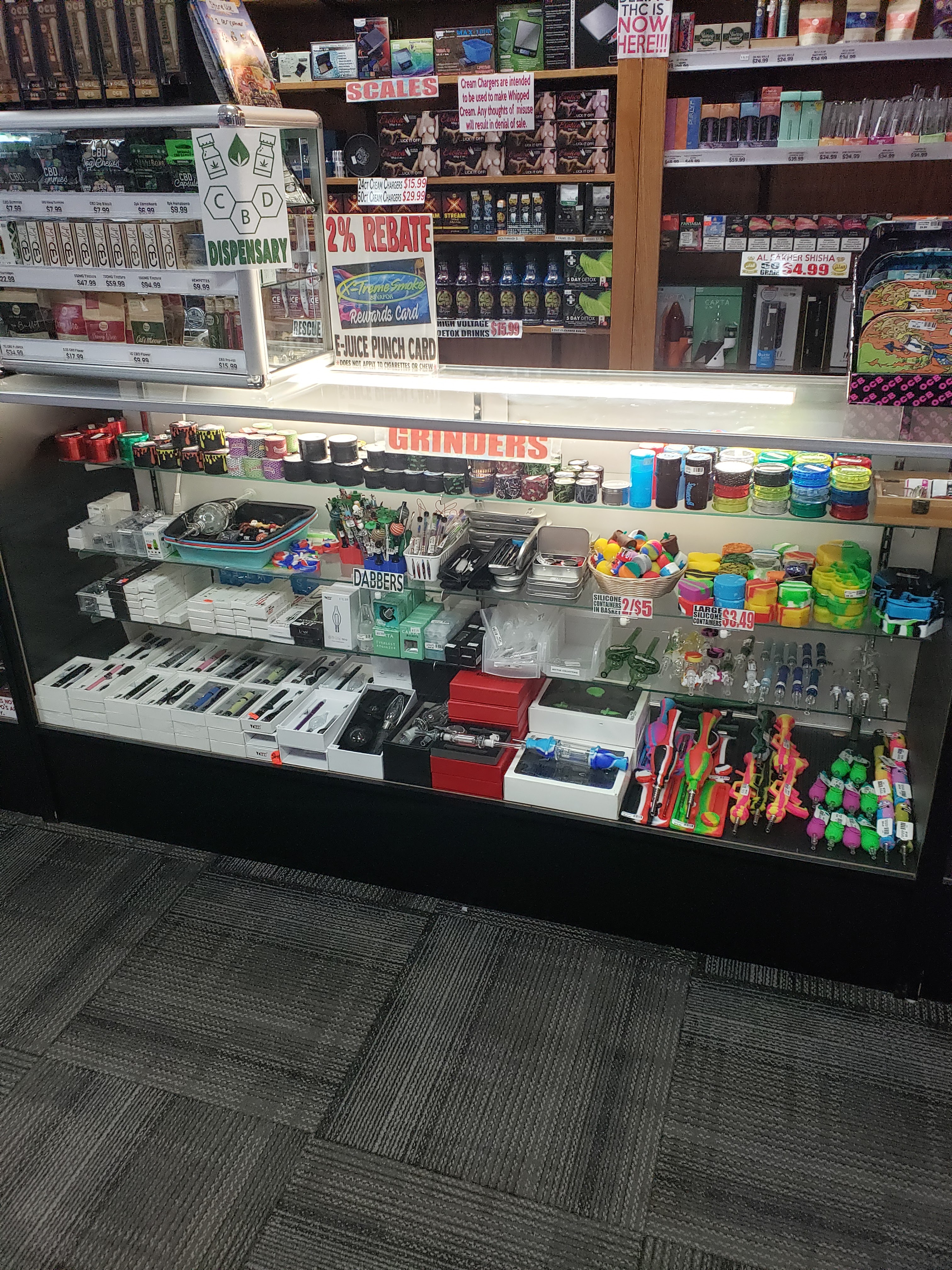 X-Treme Smoke & Vapor (Delavan, WI) photo 5