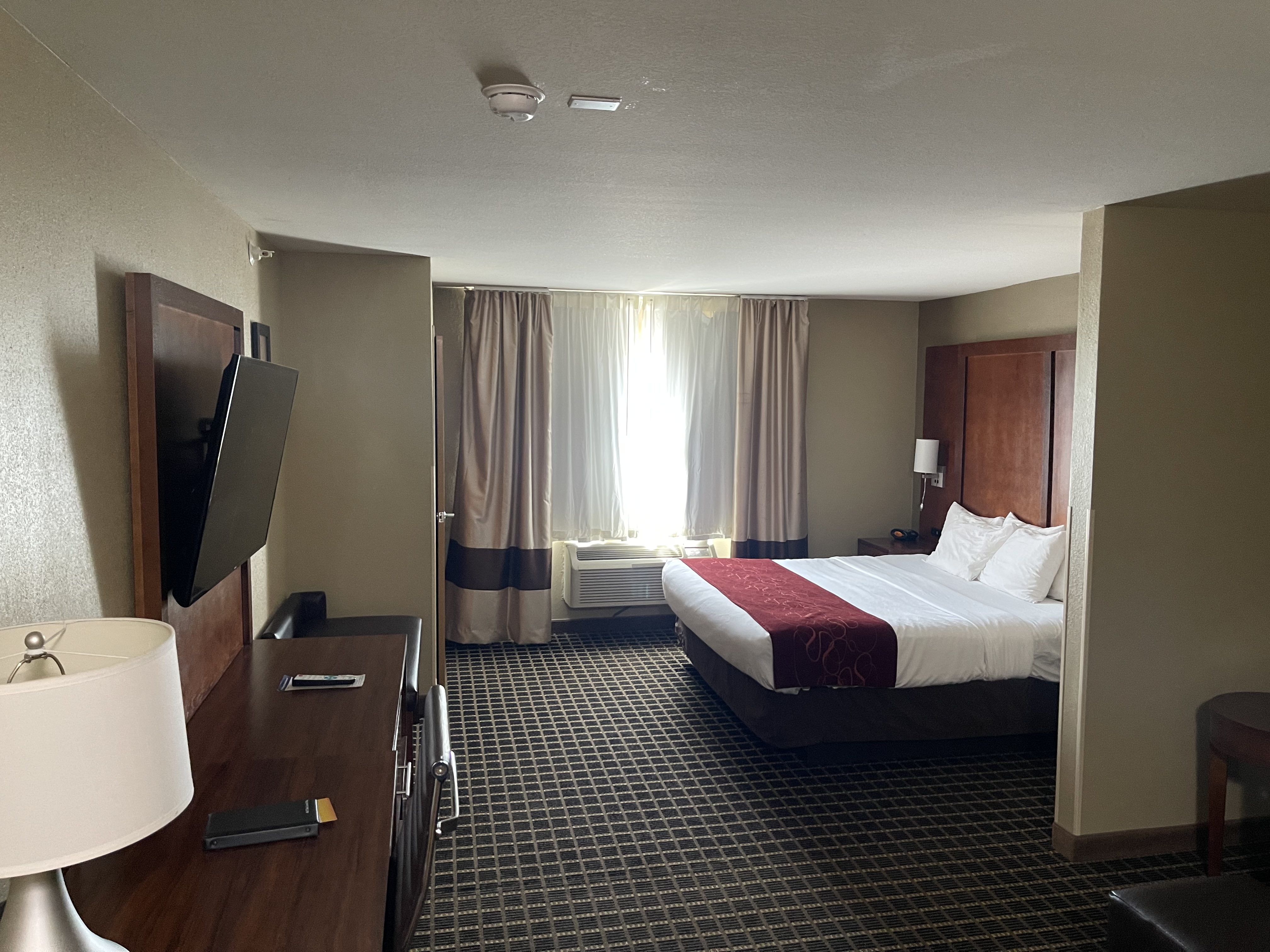 Comfort Suites Delavan - Lake Geneva Area photo 4