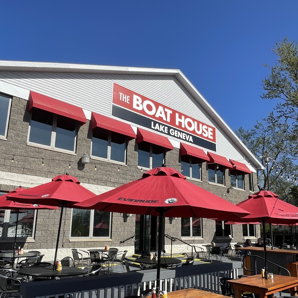 The Boat House Bar & Grill