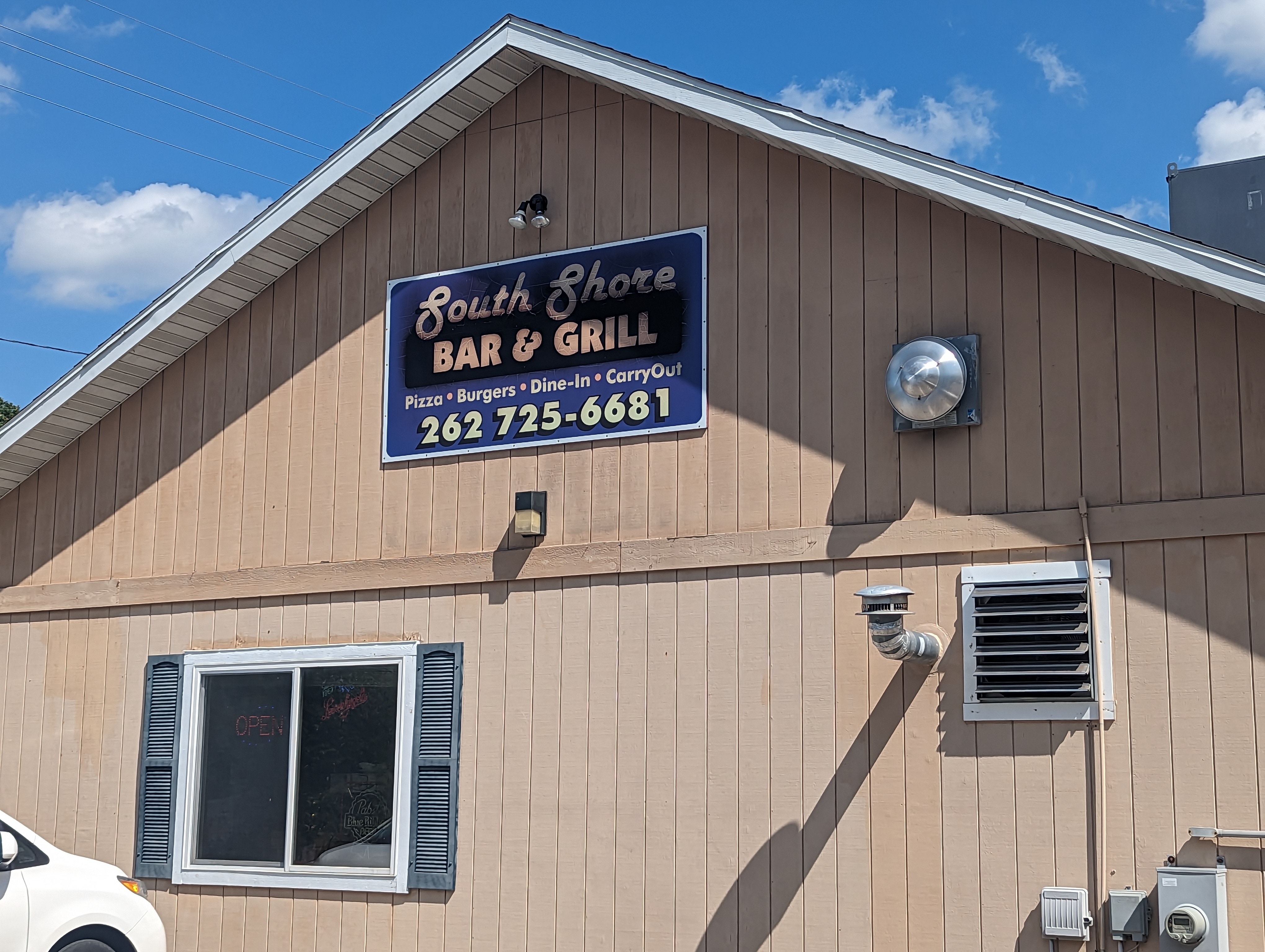 South Shore Bar & Grill