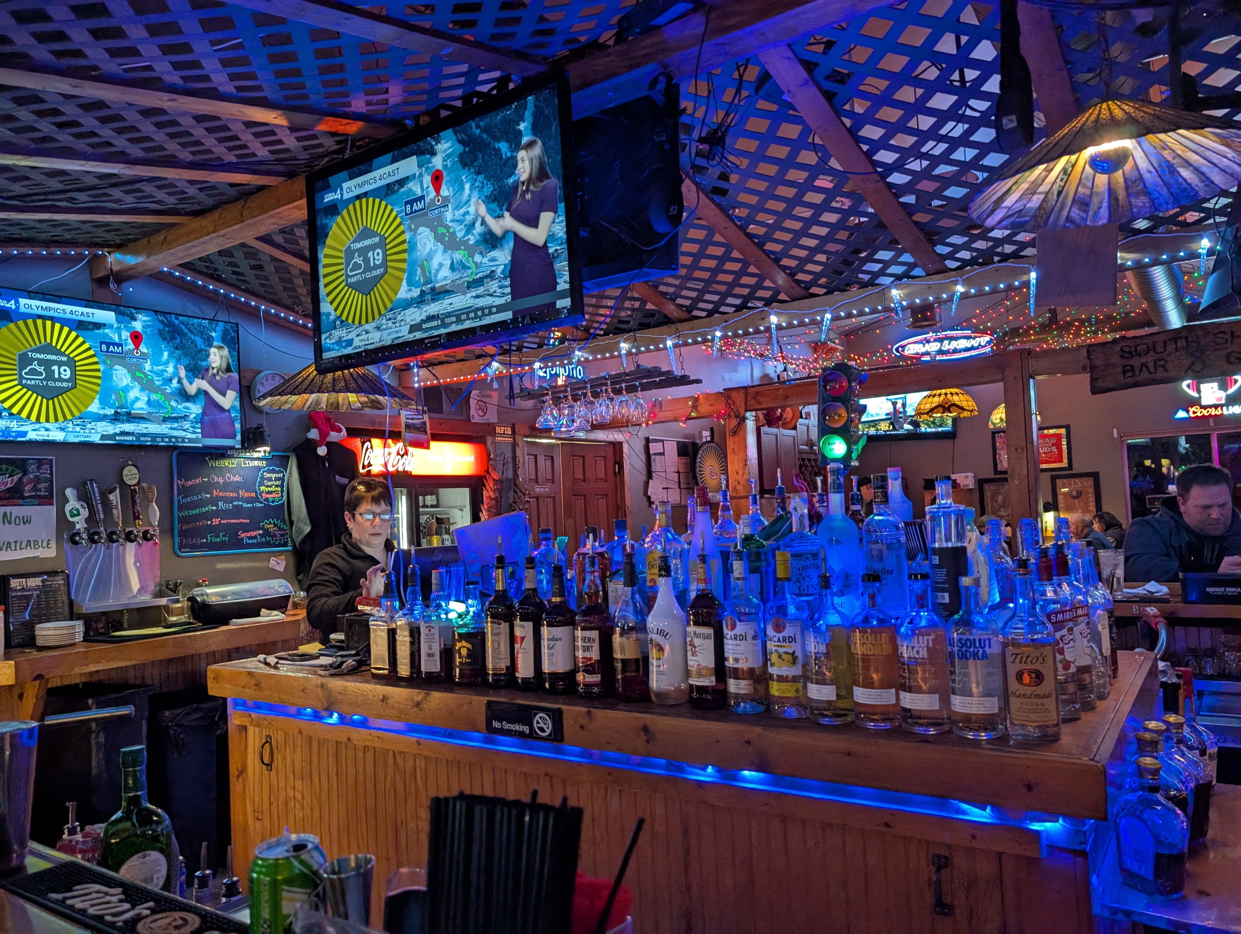 South Shore Bar & Grill photo 3