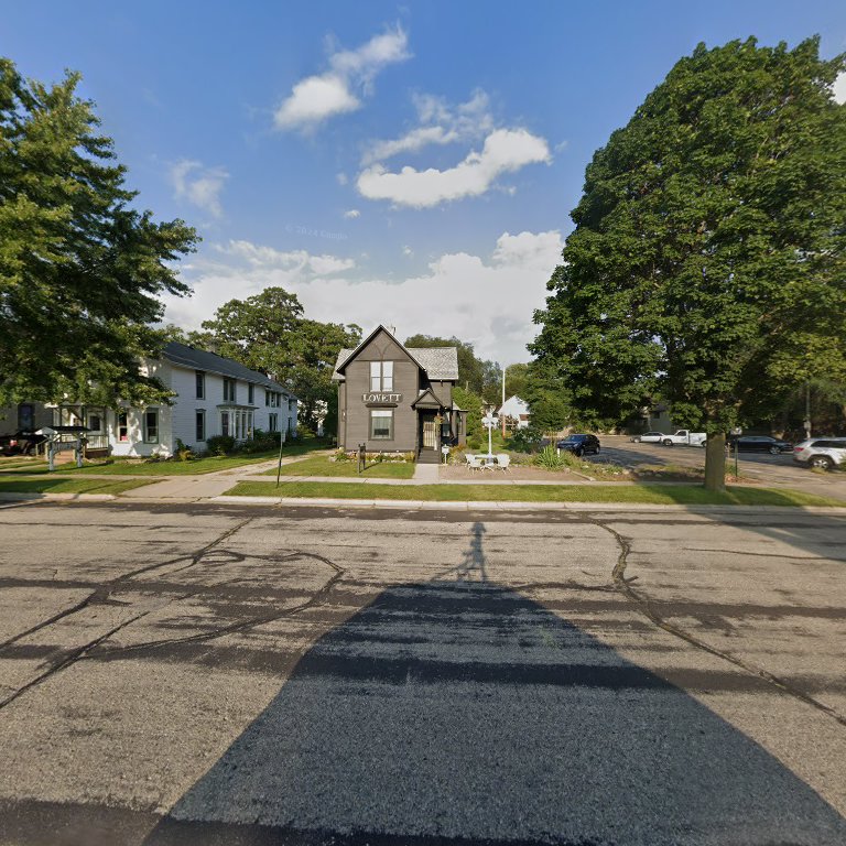 Lovett House photo 4