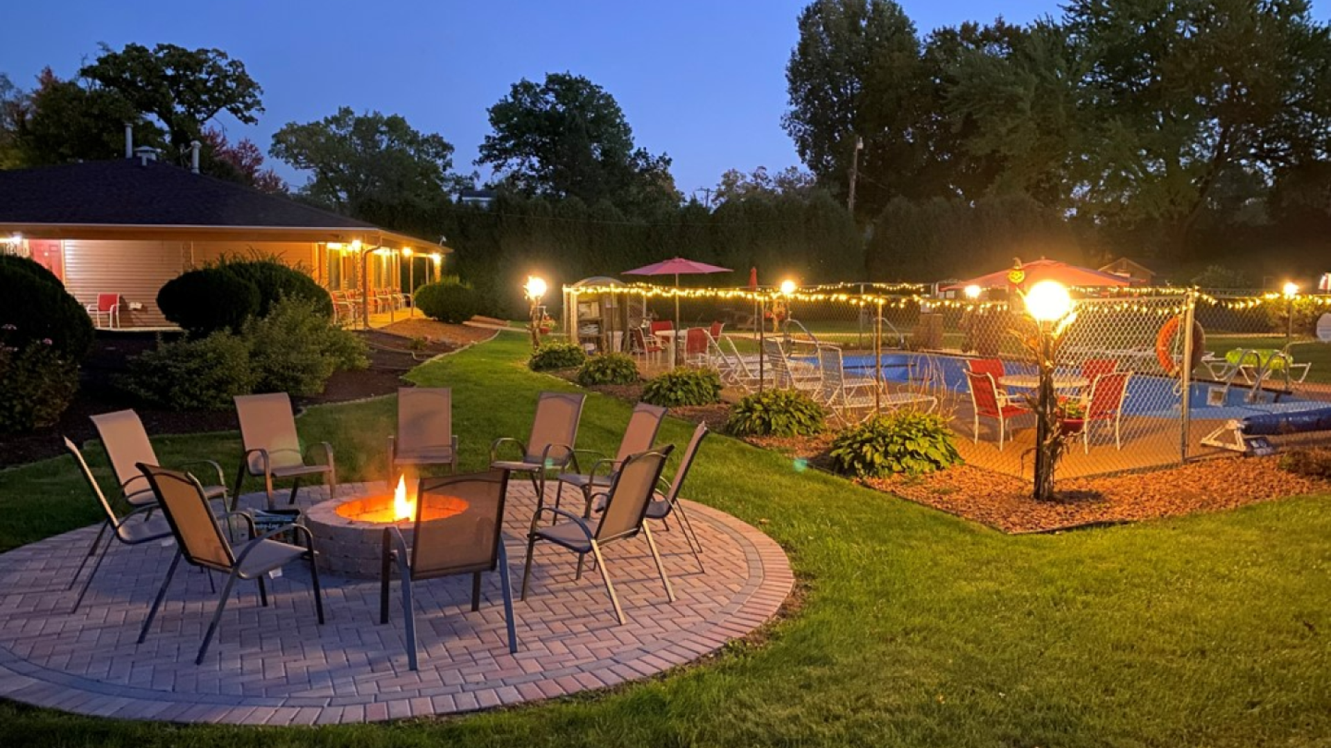 Lake Geneva Lodge photo 2