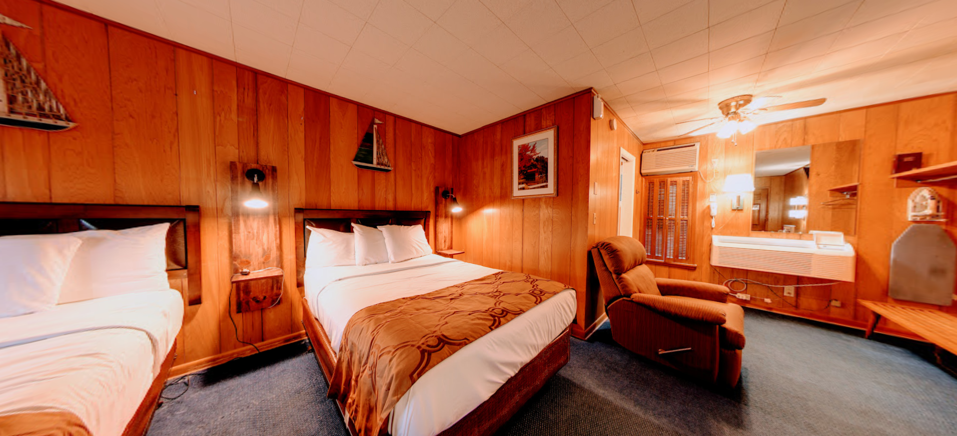 Lake Geneva Lodge photo 3