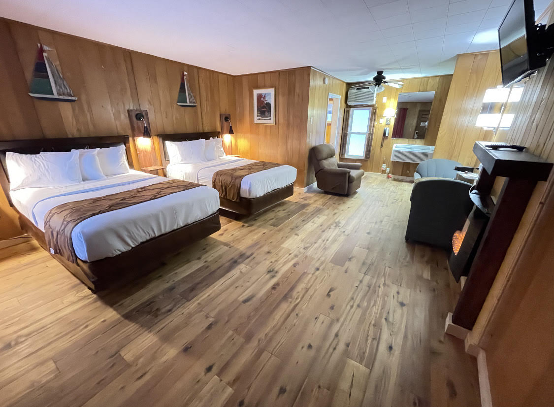 Lake Geneva Lodge photo 6