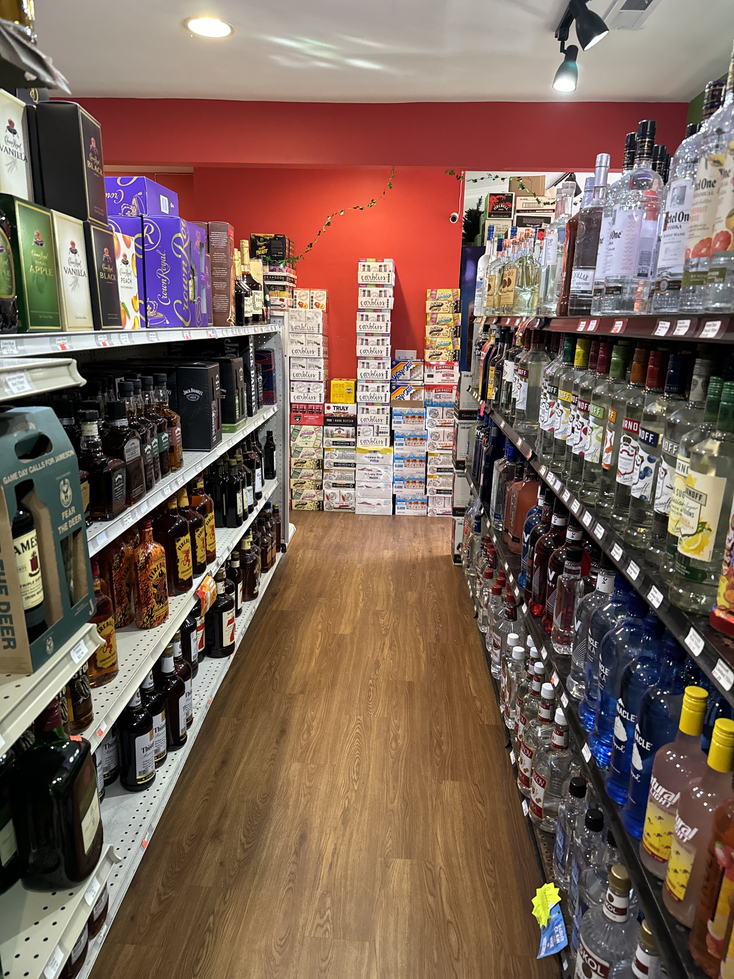 Hansen's IGA Market Liquor photo 3